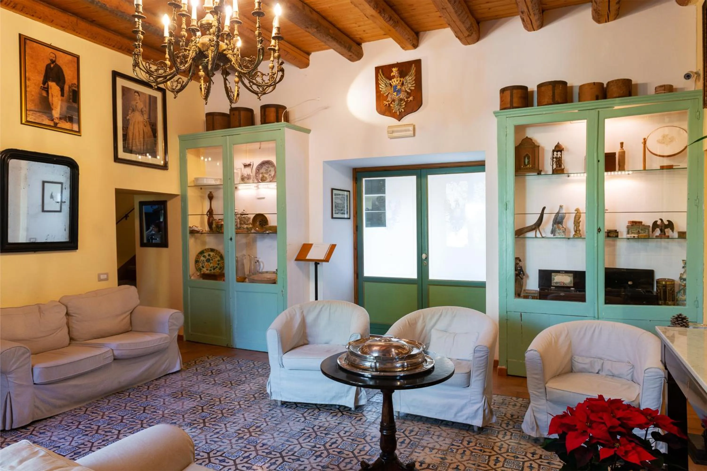 Lobby or reception in Villa Trigona