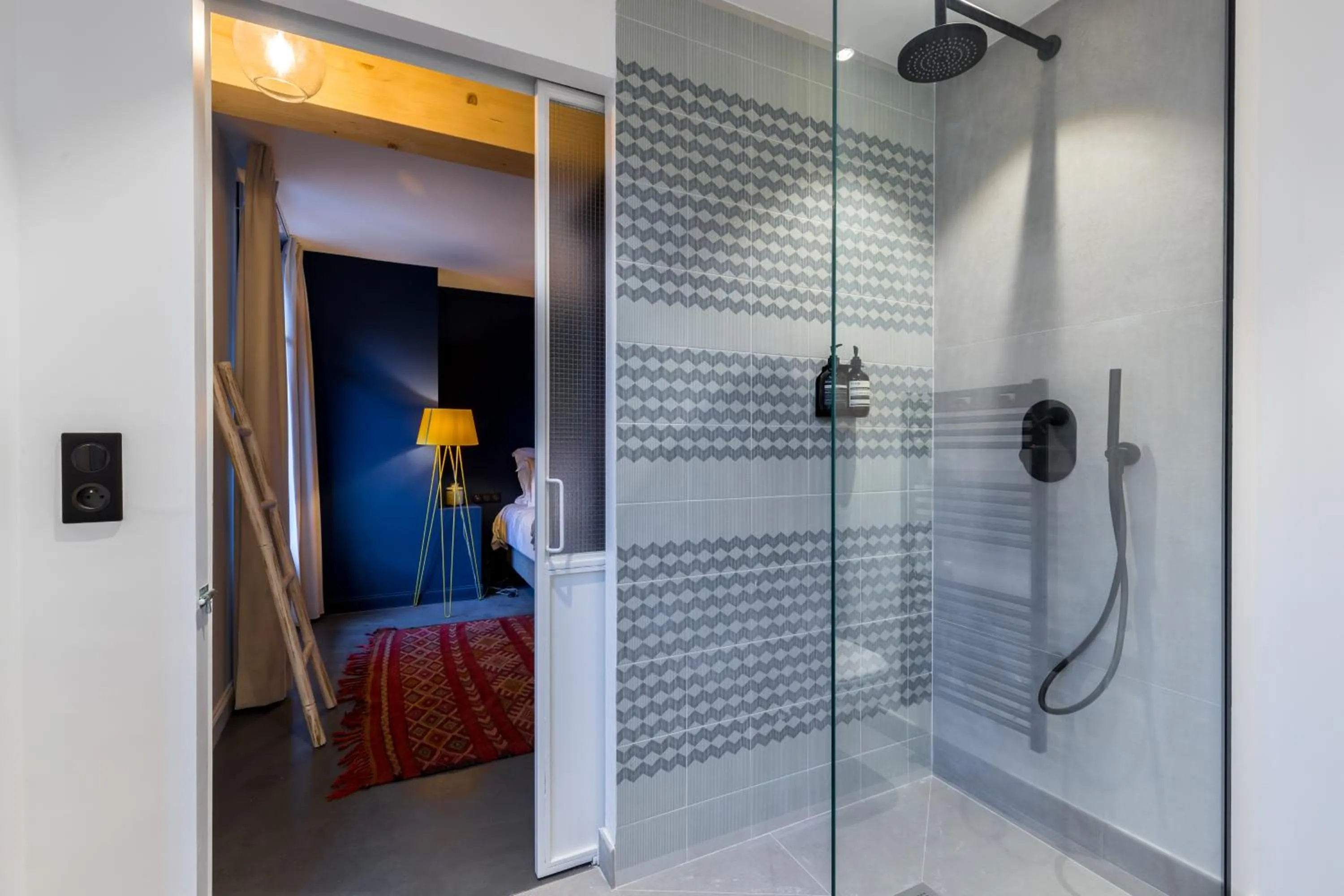 L'Abeille - Boutique Apartments