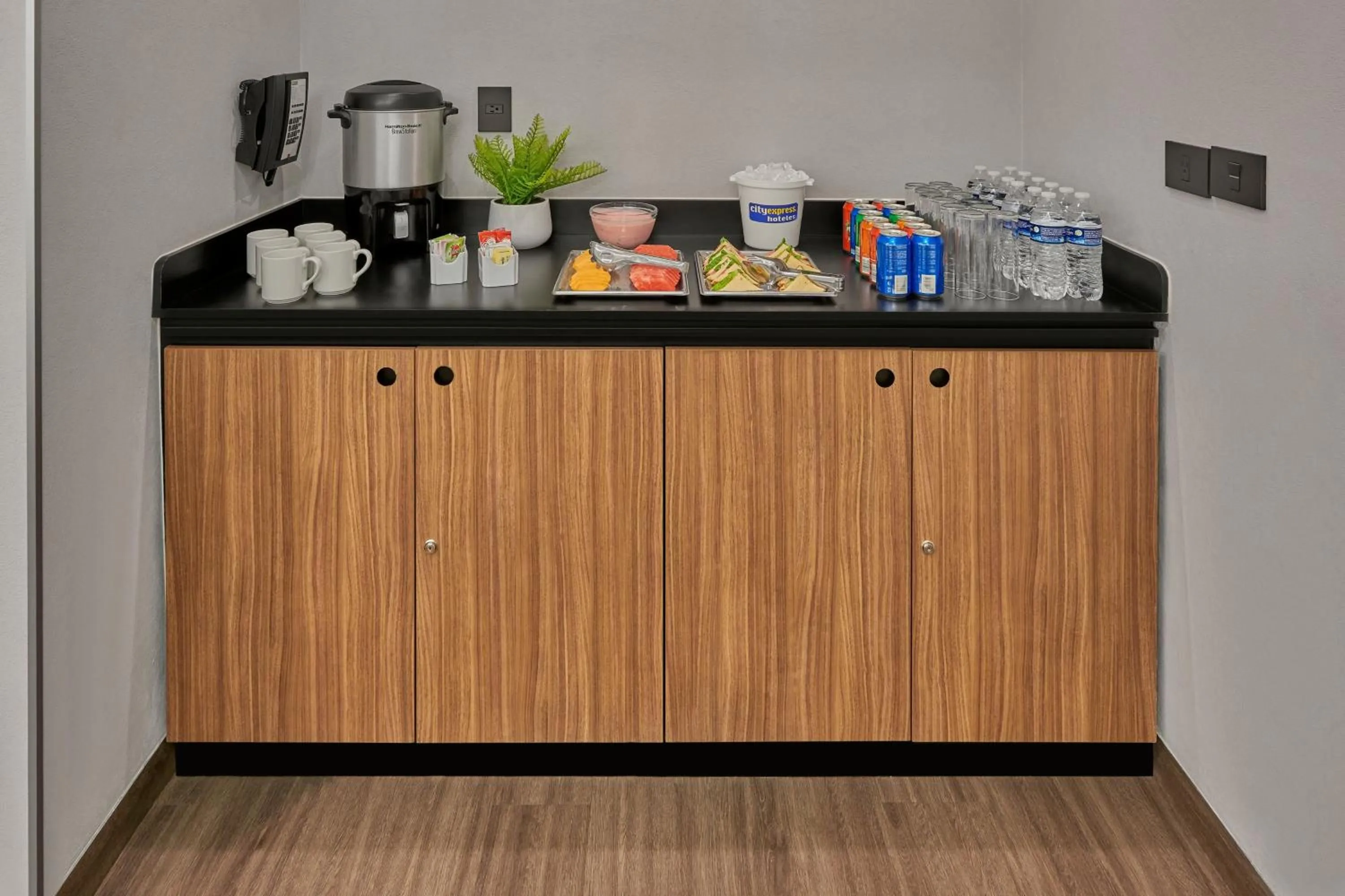 Meeting/conference room in City Express by Marriott Tapachula