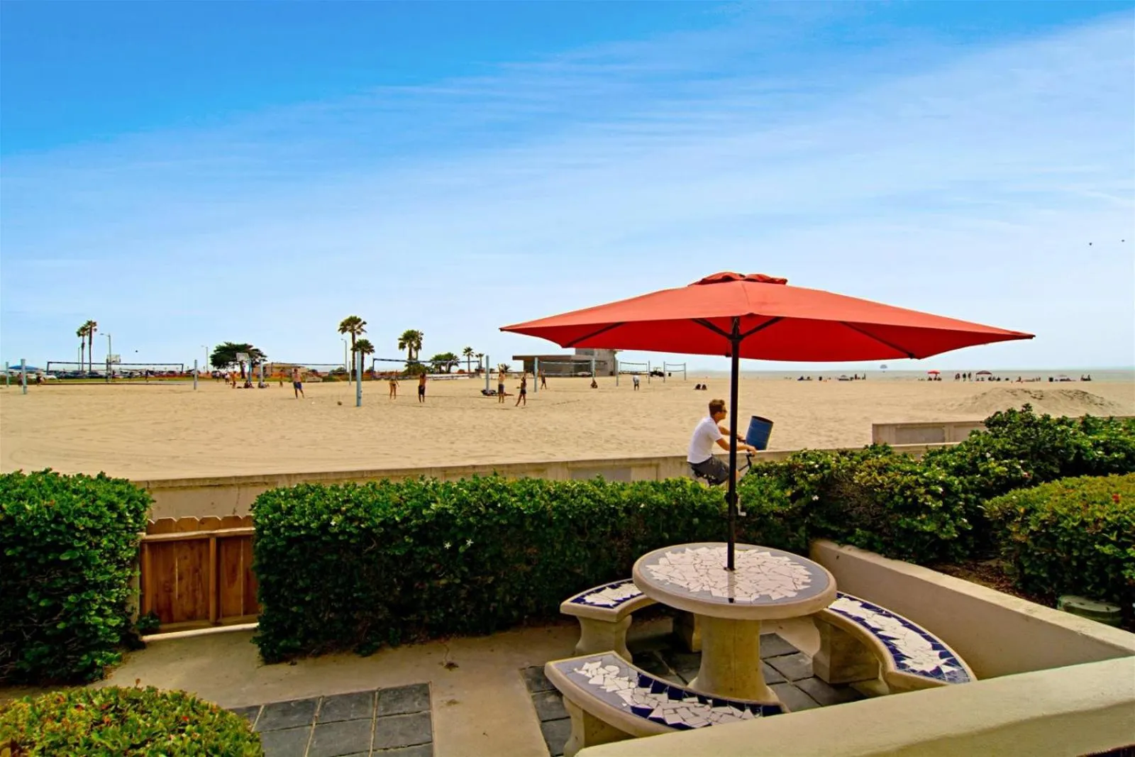 Property building in 125-Fun In The Sun Penthouse