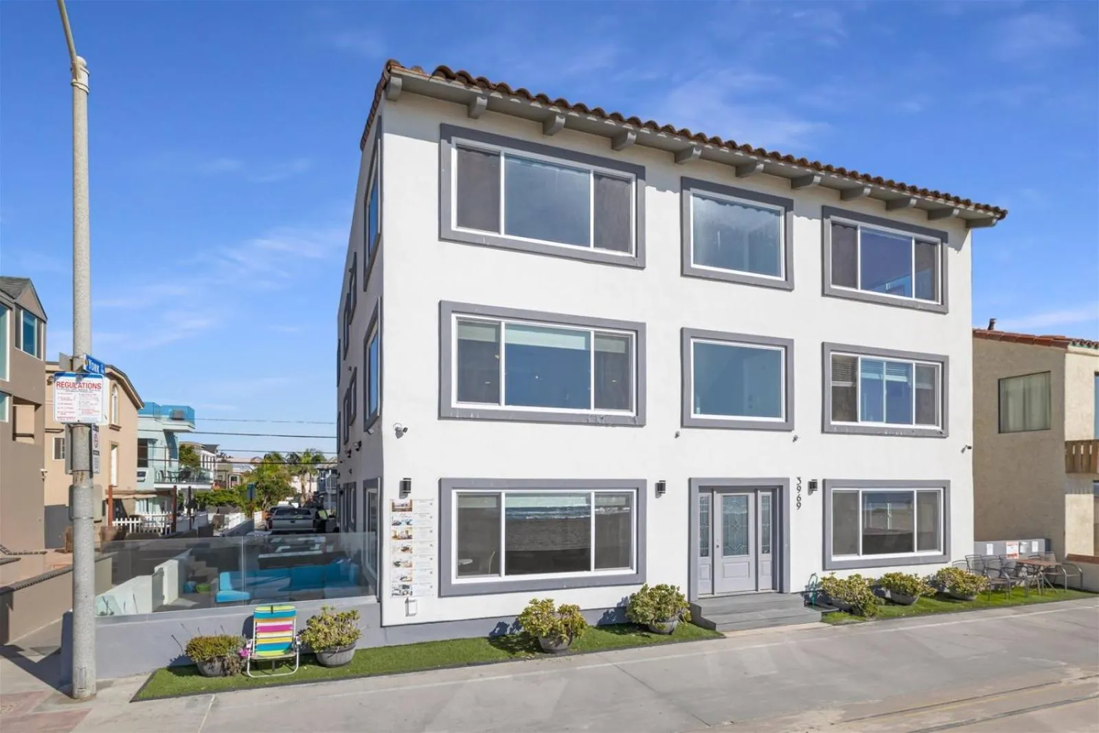 Property building in 120-Oceanfront Penthouse 5