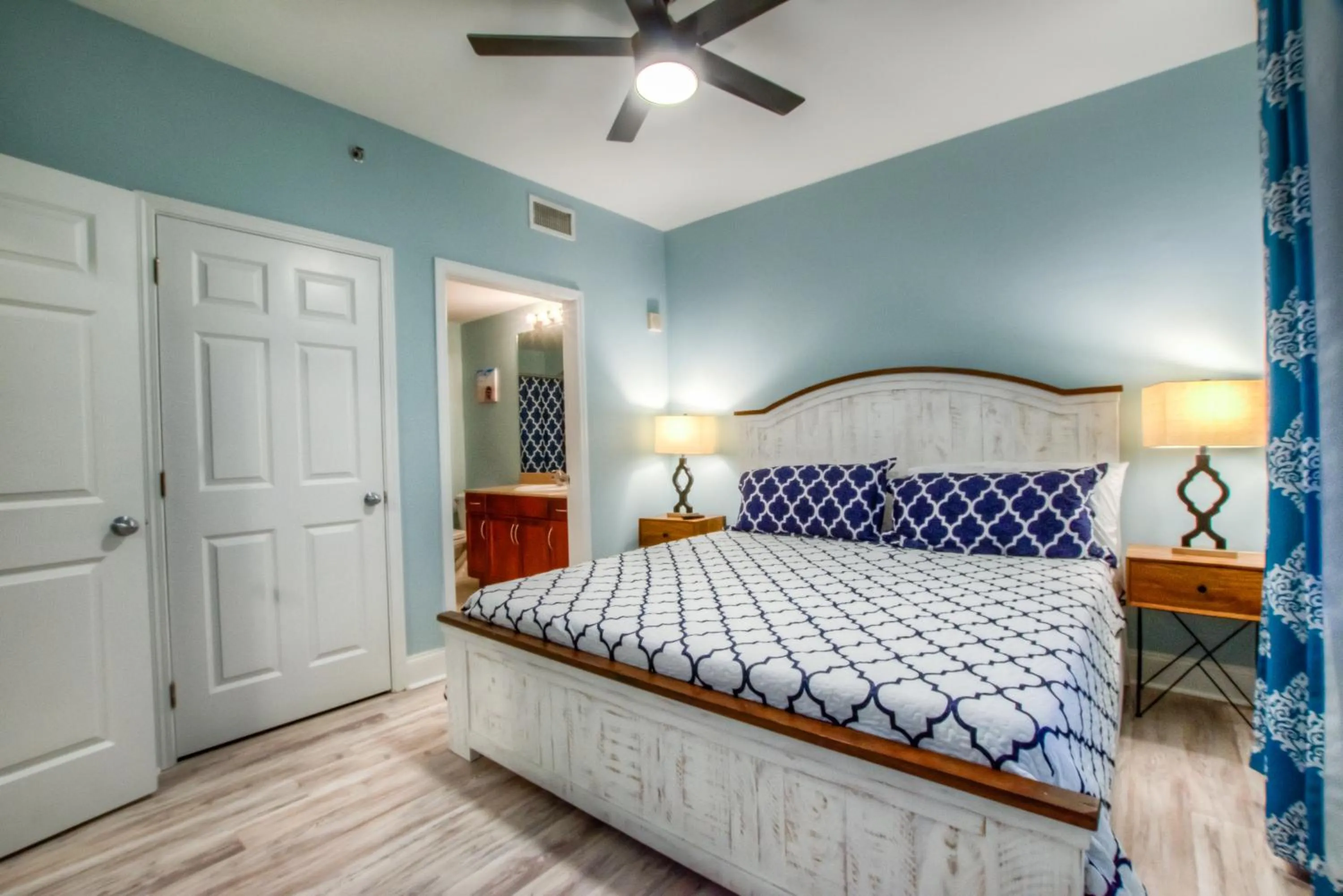 Bed in Laketown Wharf 1135 By Aneliya