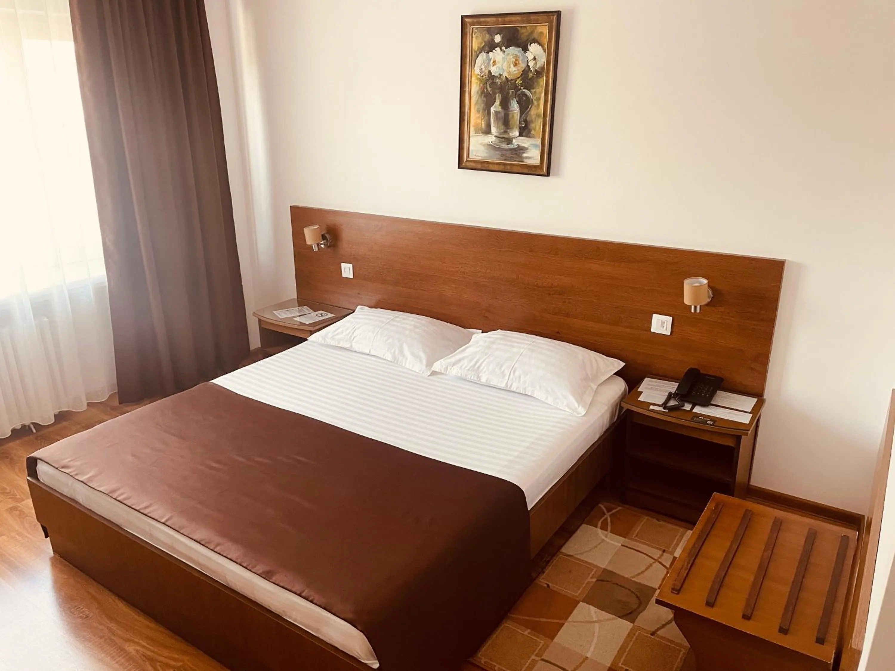 Bed in Hotel Moldova