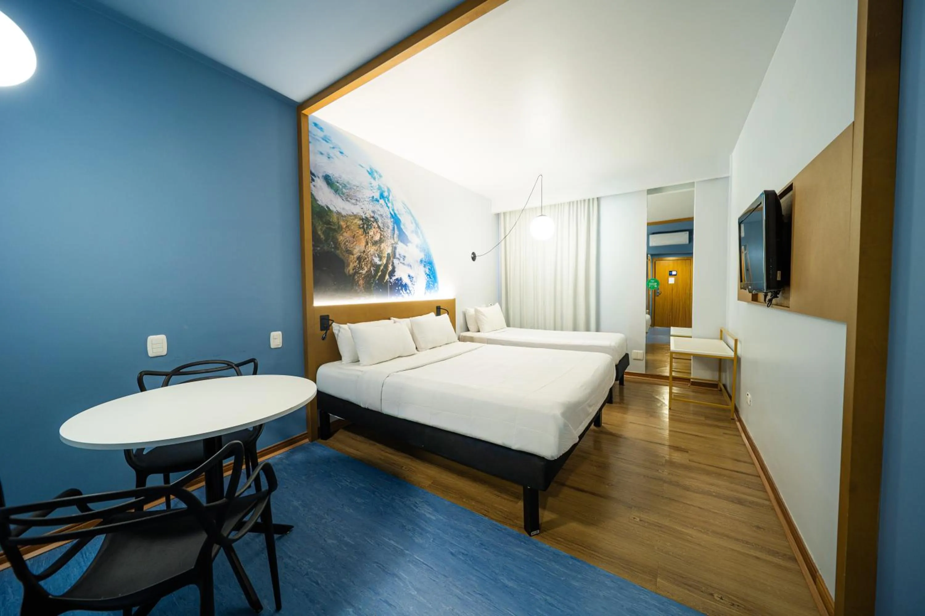 Bedroom, Bed in Hotel Euro Suite Curitiba Batel By Nacional Inn