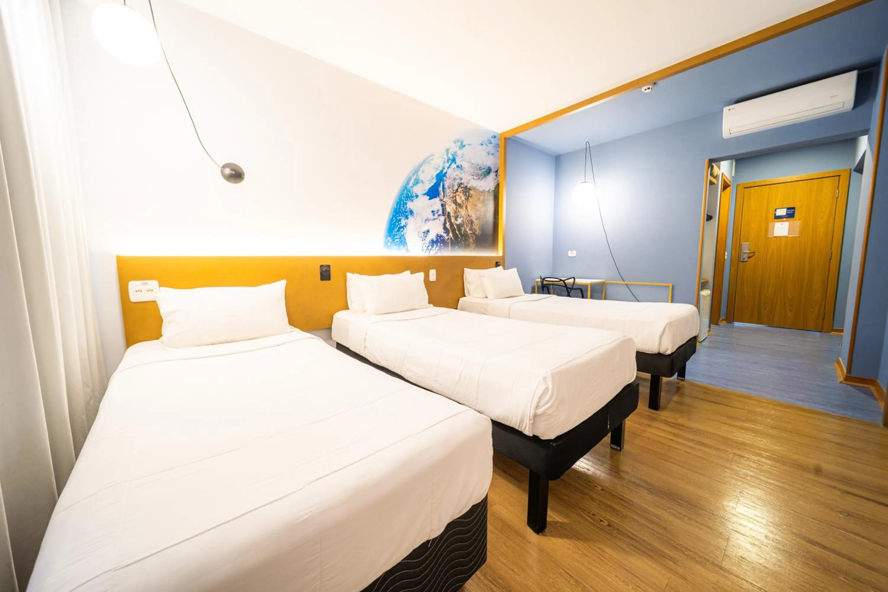 Bedroom, Bed in Hotel Euro Suite Curitiba Batel By Nacional Inn