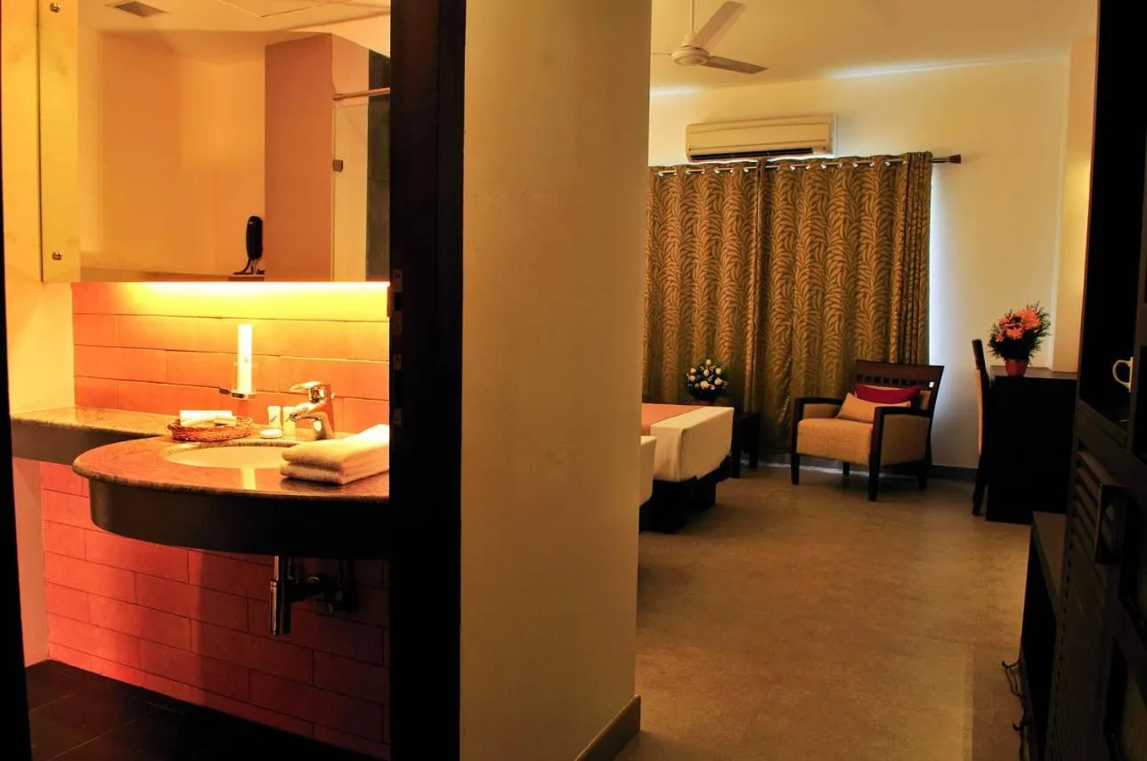 Bathroom, Bed in Copper Folia