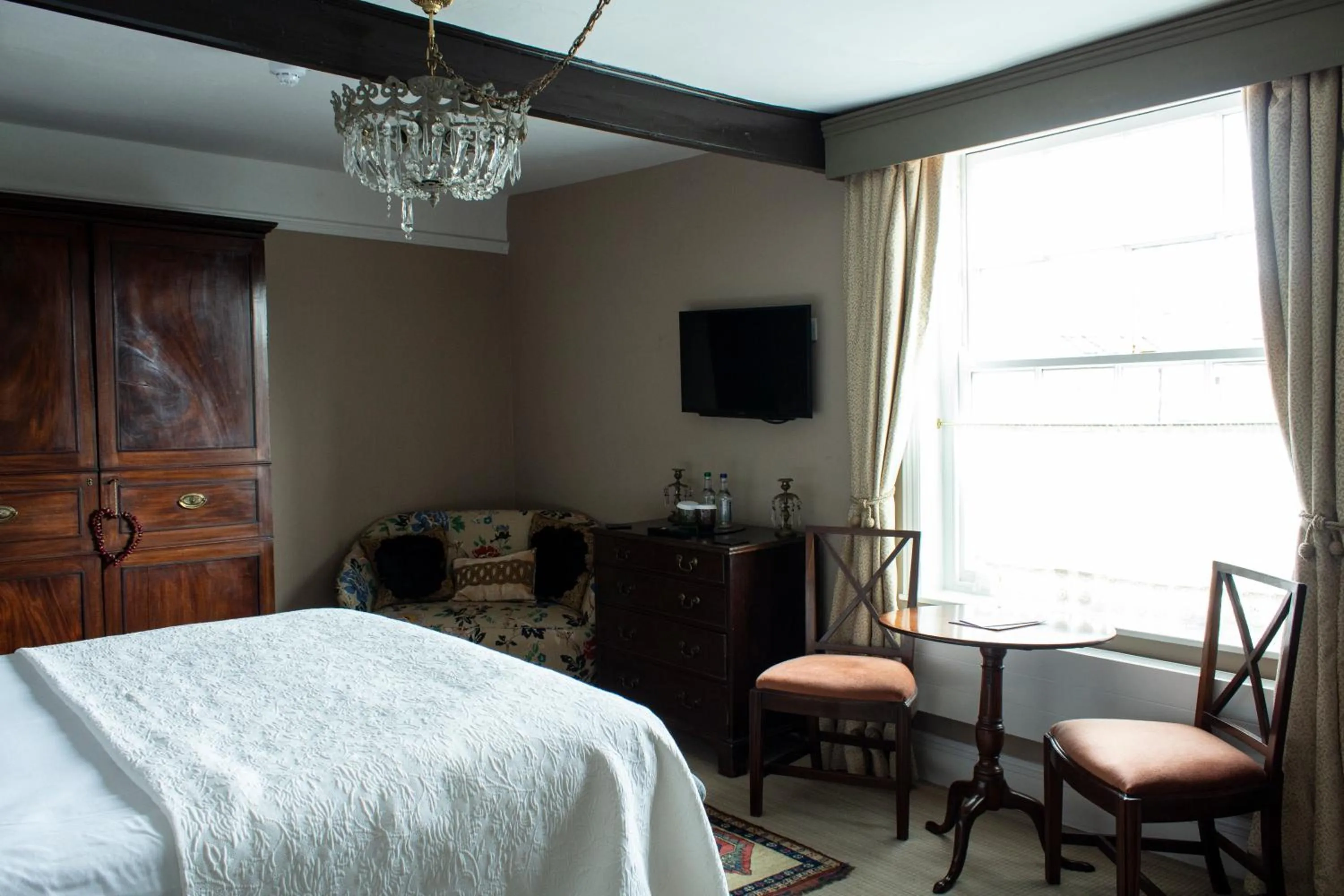 TV and multimedia, Bed in The Carden Arms