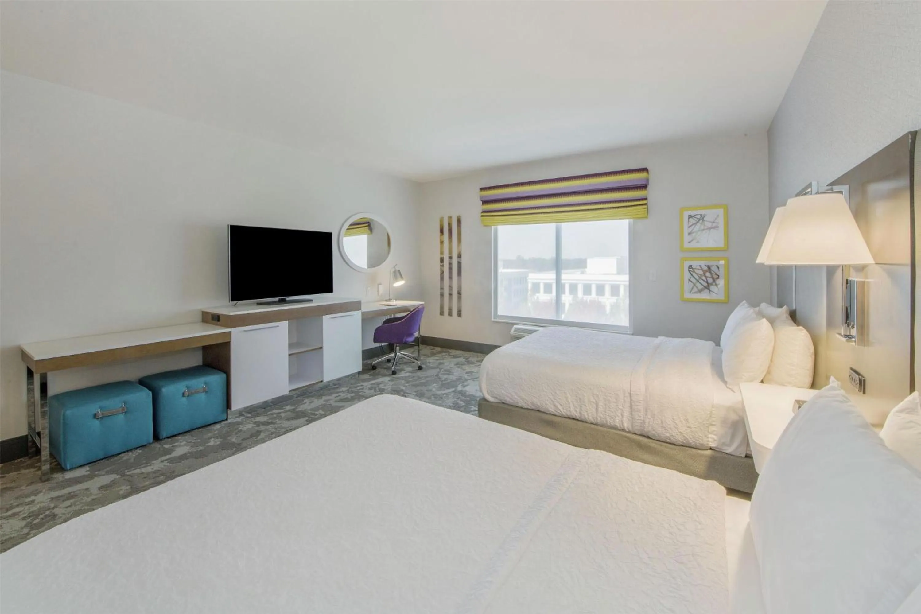 Bedroom, Bed in Hampton Inn & Suites Raleigh-Durham Airport-Brier Creek