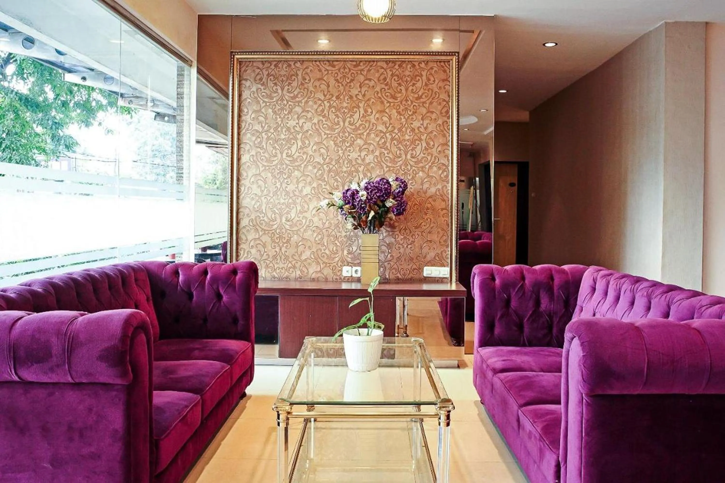 Living room in Hotel Bumi Malaya