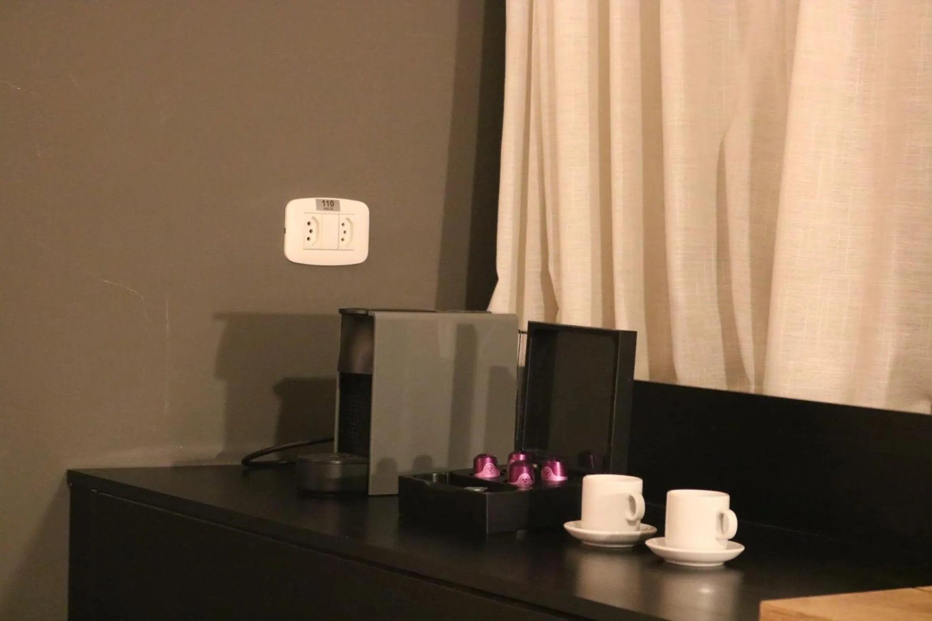 Coffee/tea facilities in Hotel Cassino Tower Curitiba Aeroporto By Nacional Inn