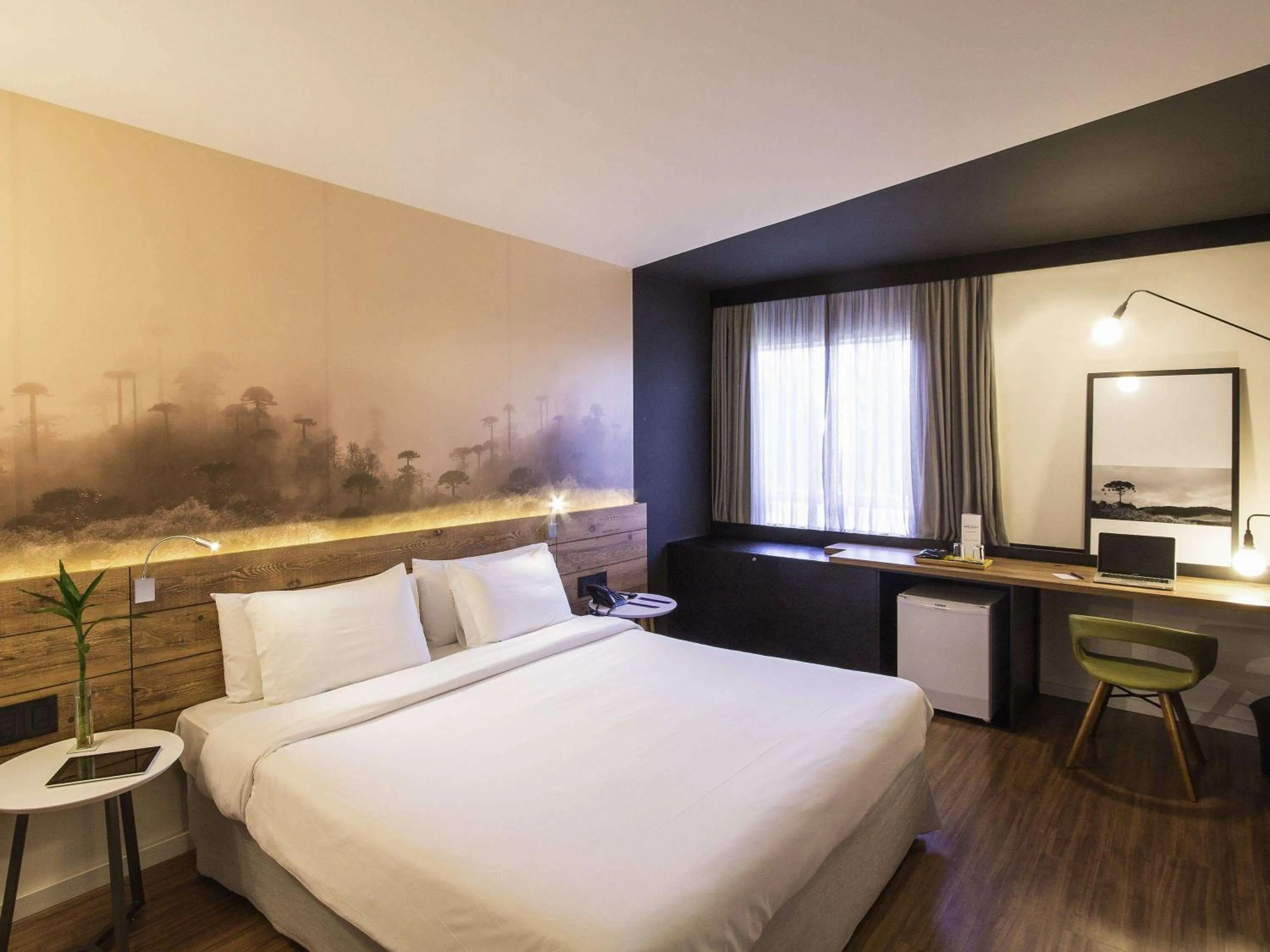 Photo of the whole room, Bed in Hotel Cassino Tower Curitiba Aeroporto By Nacional Inn
