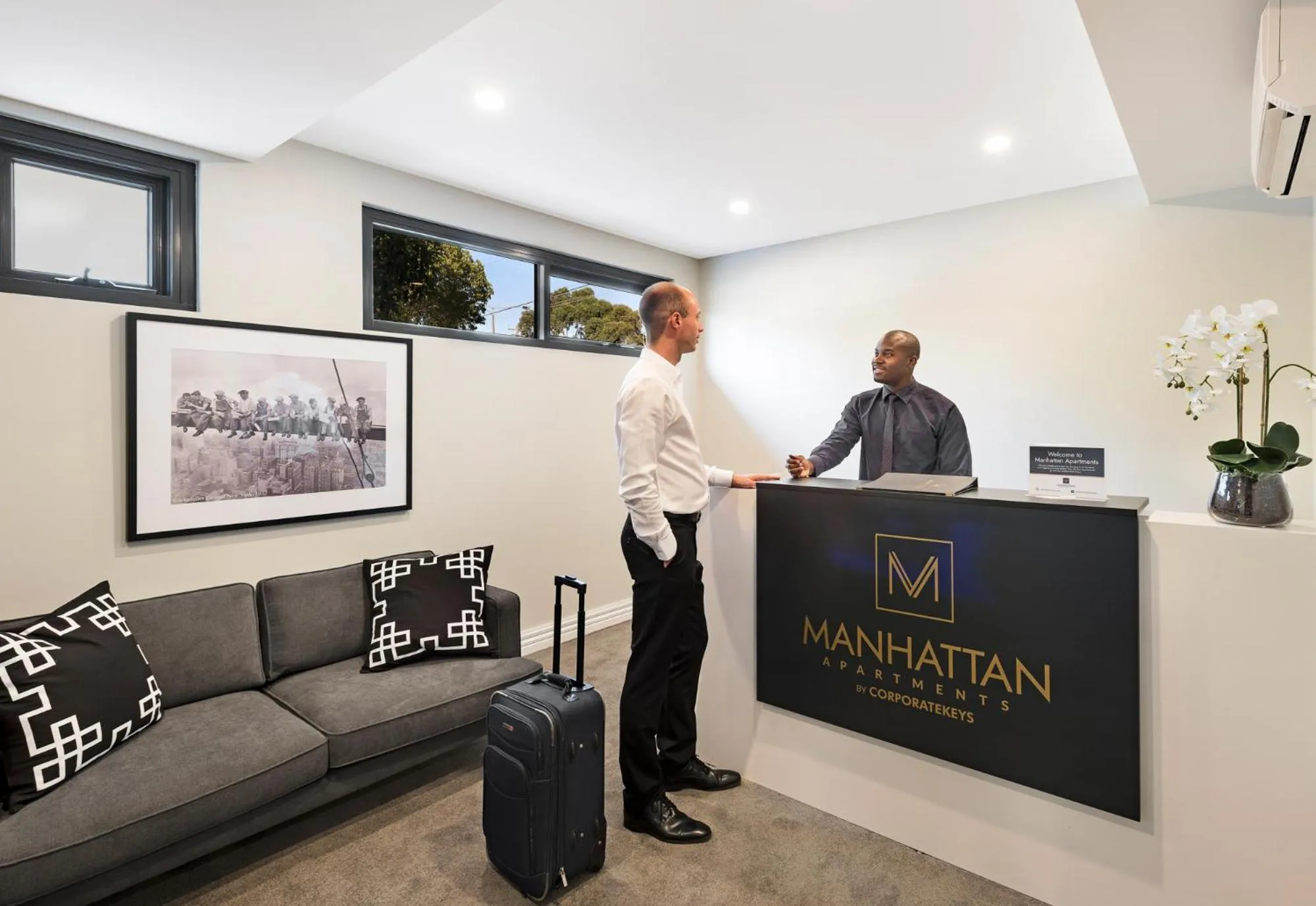 Lobby or reception in Manhattan Apartments - Notting Hill