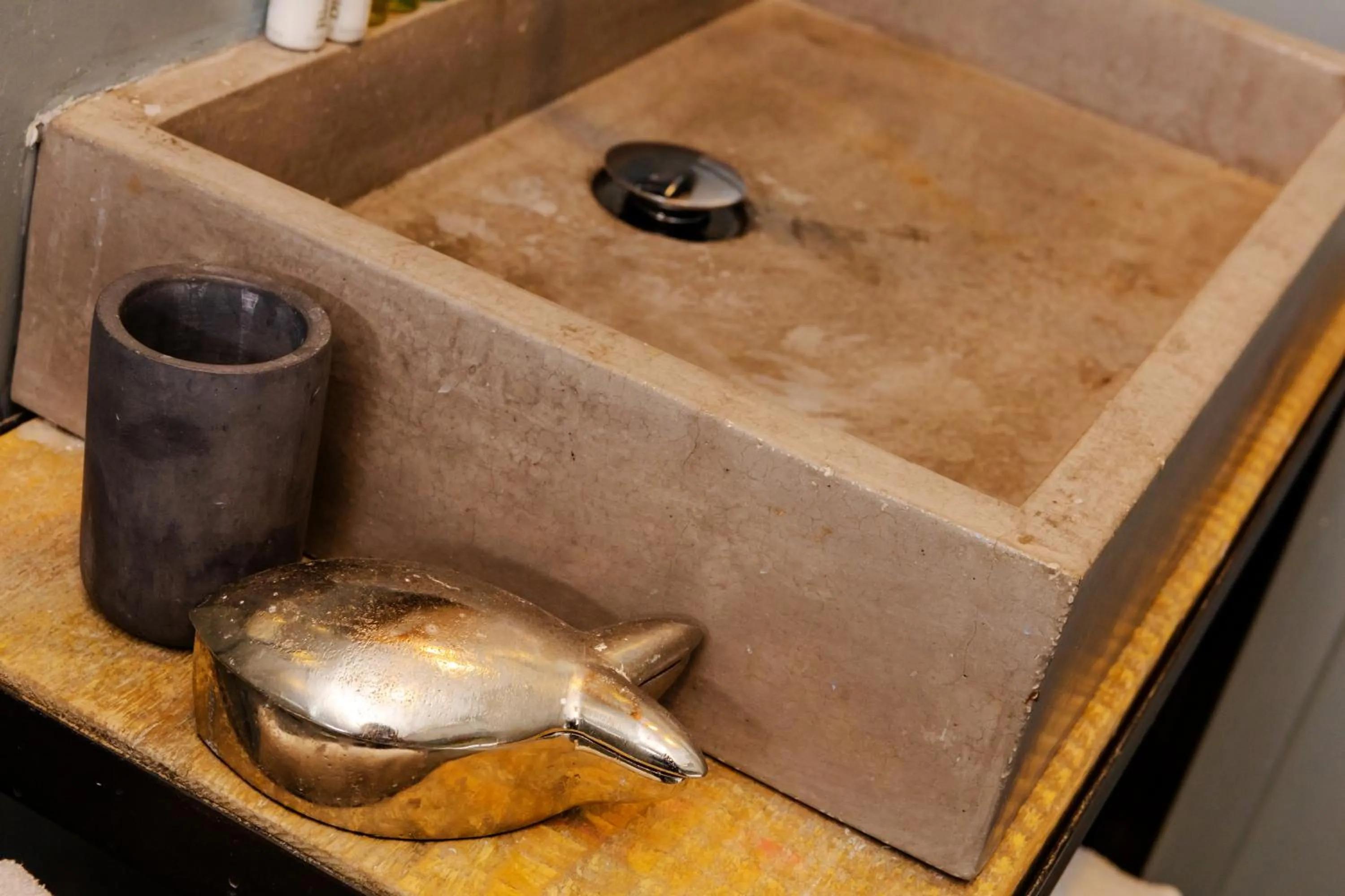 Bathroom in Bello!Lake Como Suites