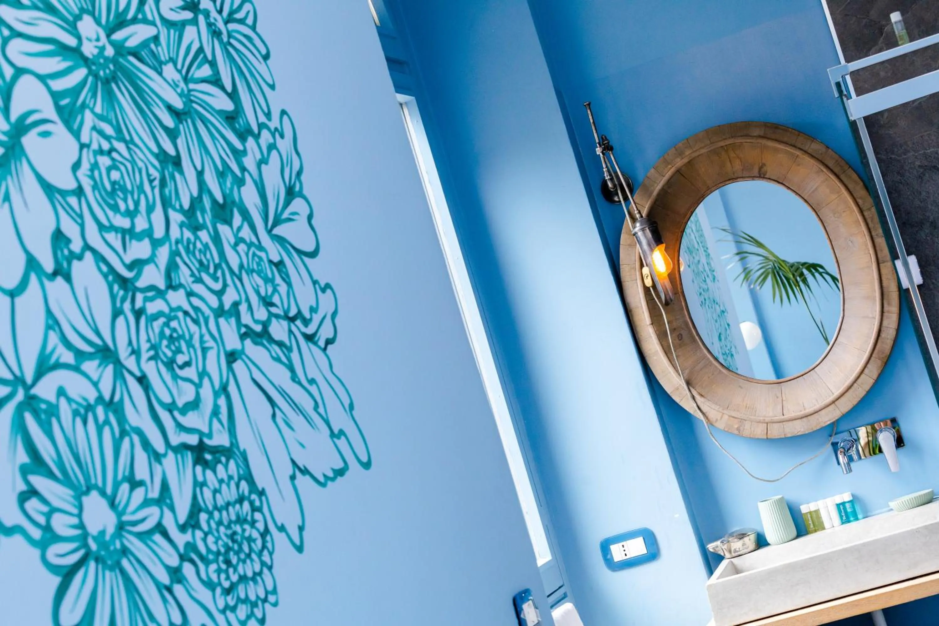 Bathroom in Bello!Lake Como Suites