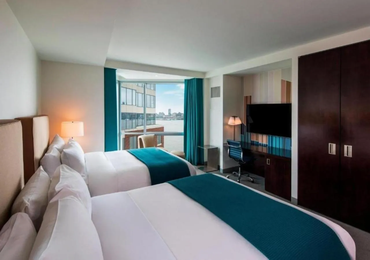 Bedroom, Bed in W Hoboken