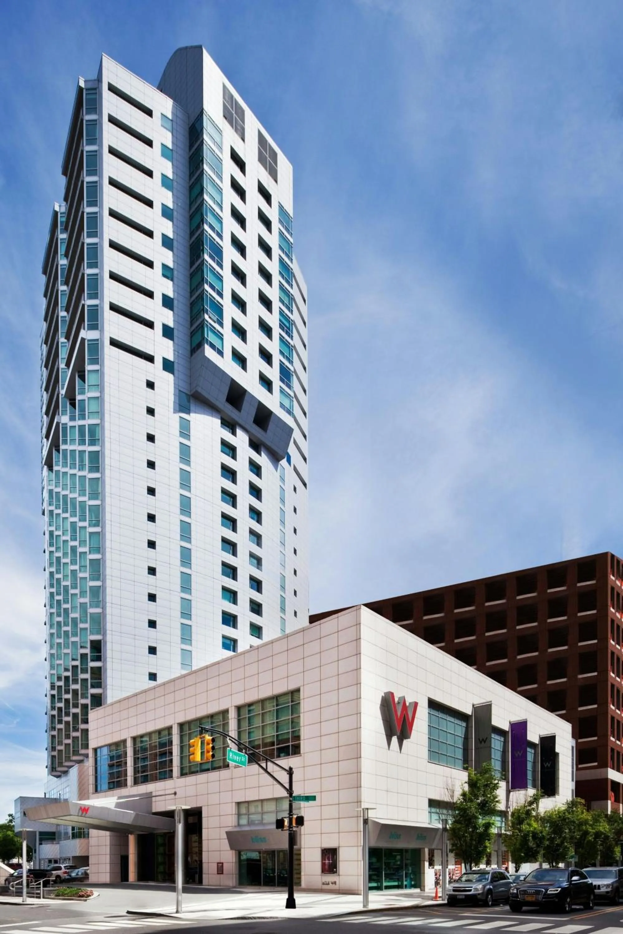 Property building in W Hoboken