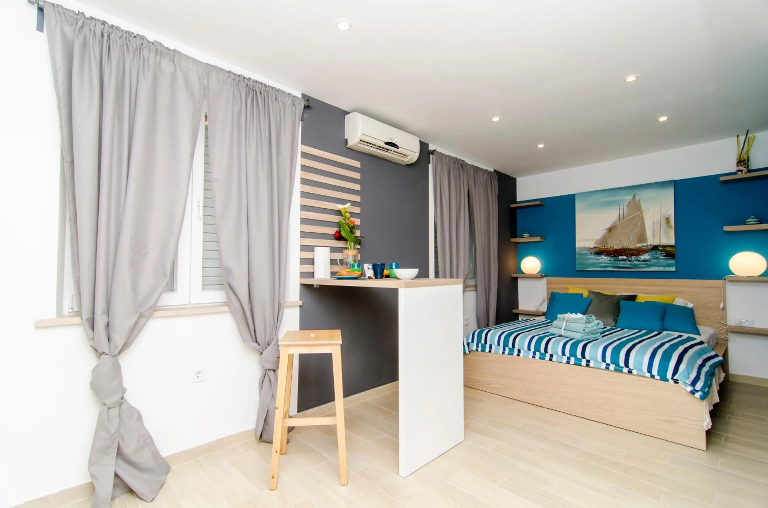 Seating area, Bed in Apartments Zore Glavinić