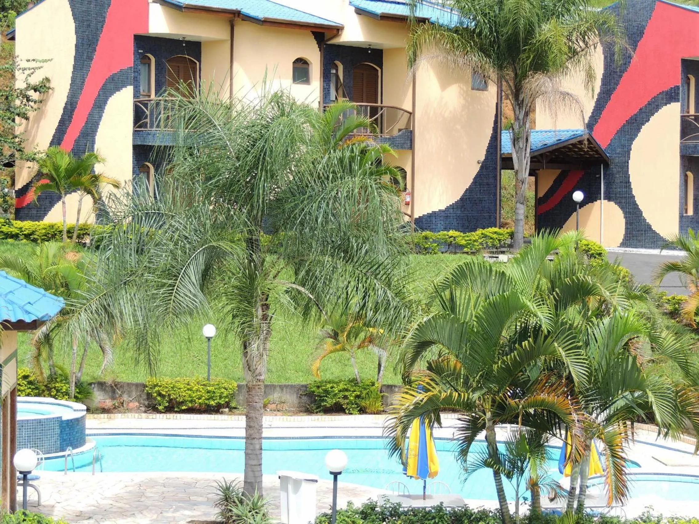 Swimming pool in Hotel Porto dos Milagres