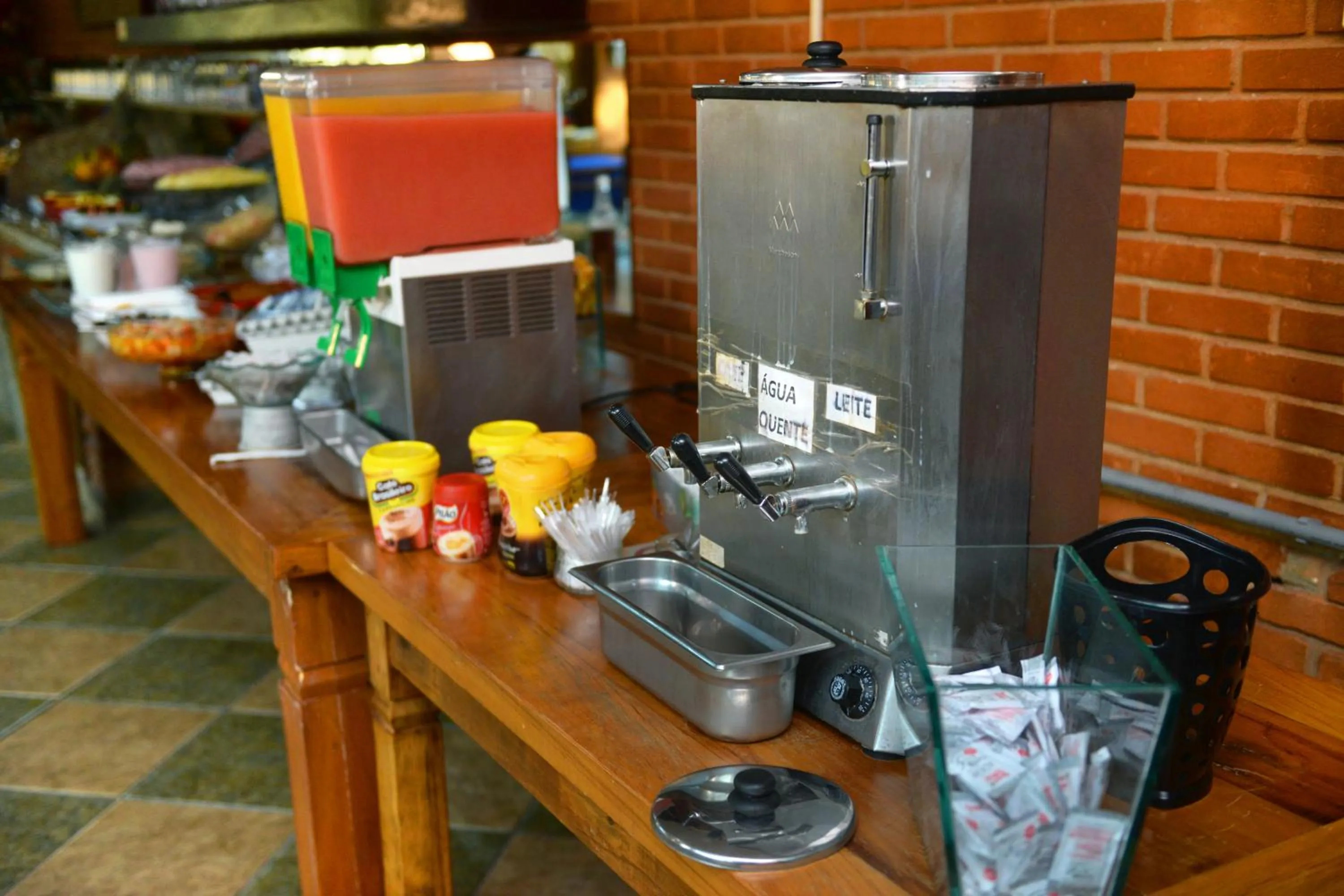 Food and drinks in Hotel Porto dos Milagres