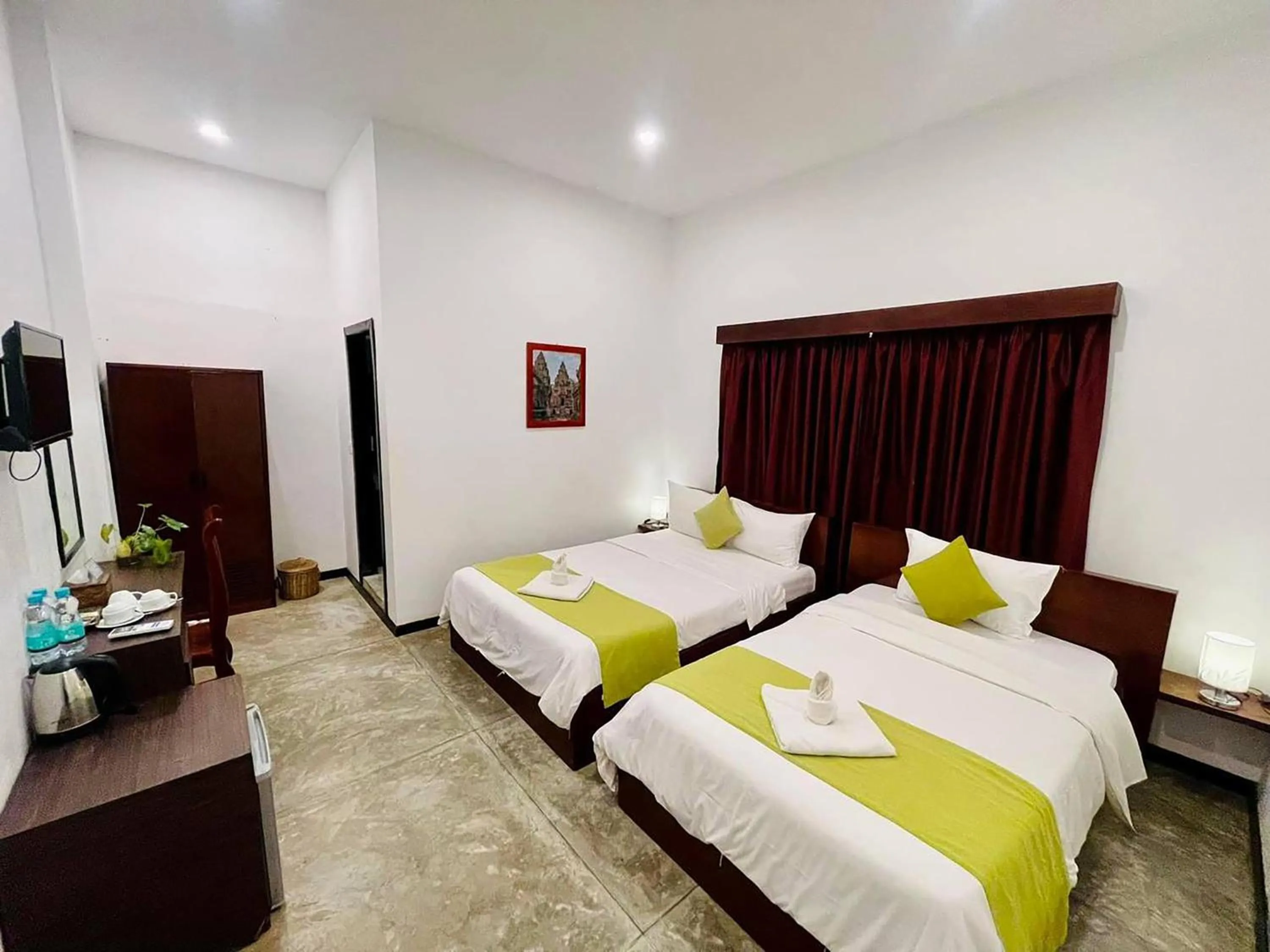 Bathroom, Bed in Chhouy Vathna Angkor Boutique