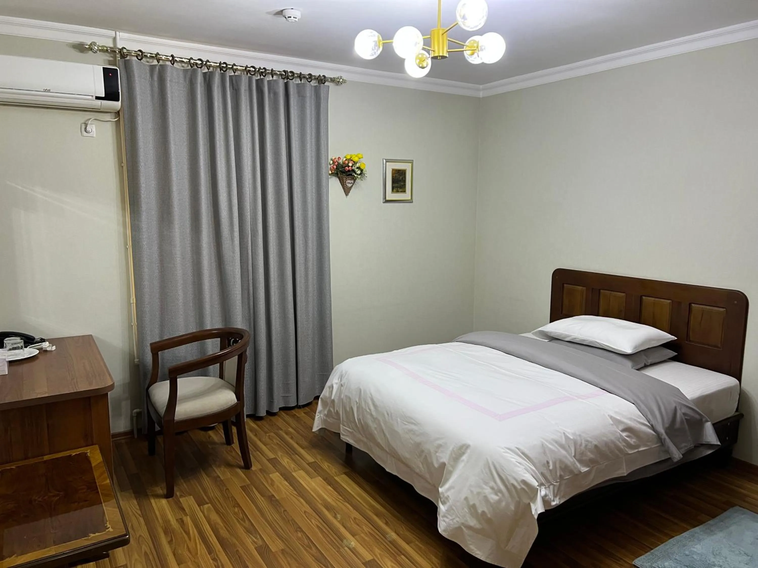 Bed in Cinzano Complex