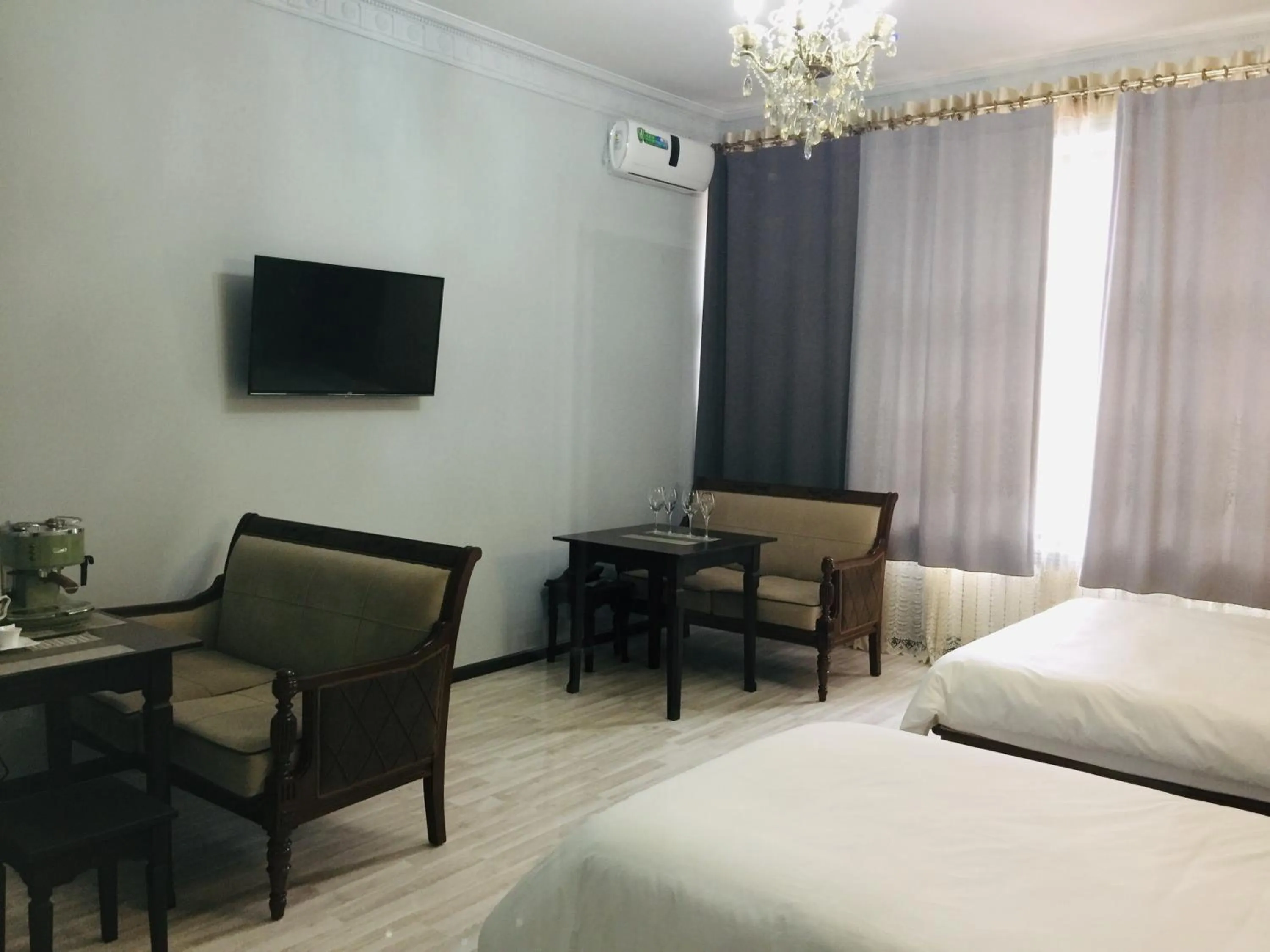 Bed in Cinzano Complex