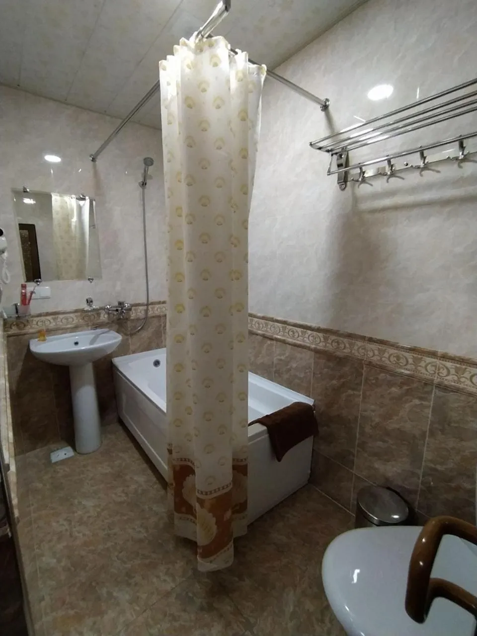 Bathroom in Cinzano Complex