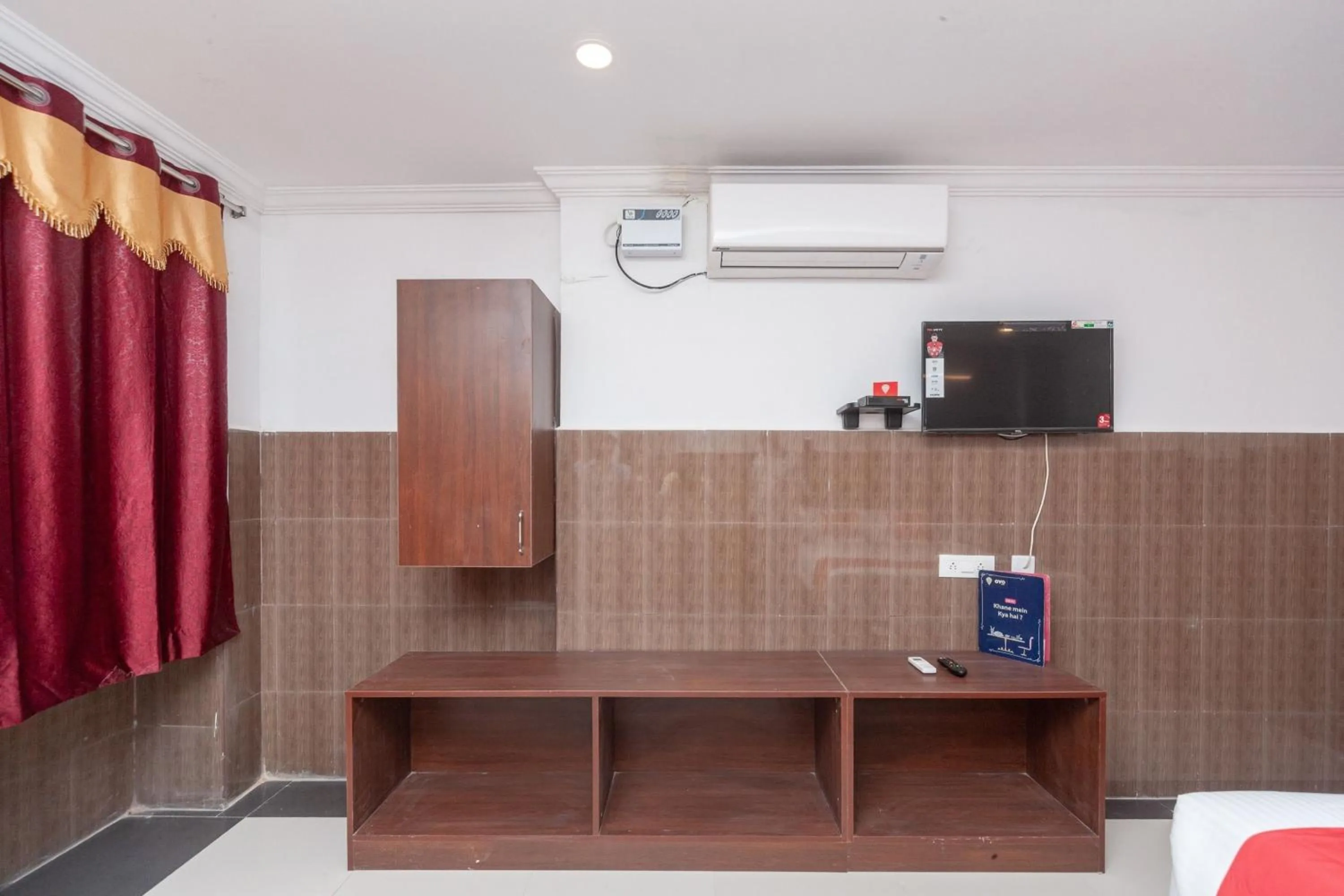Lobby or reception in Capital O Srinivasa Residency