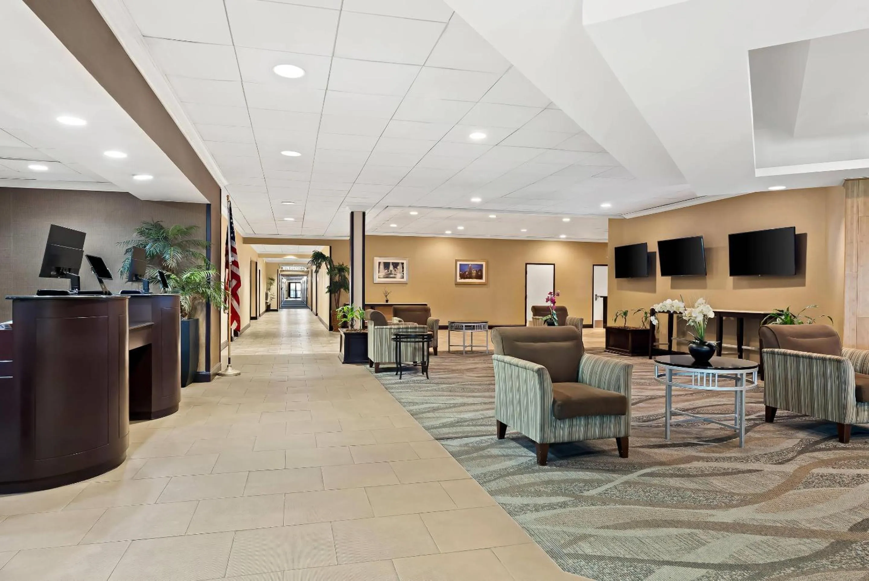 Lobby or reception in Quality Hotel Philadelphia Airport