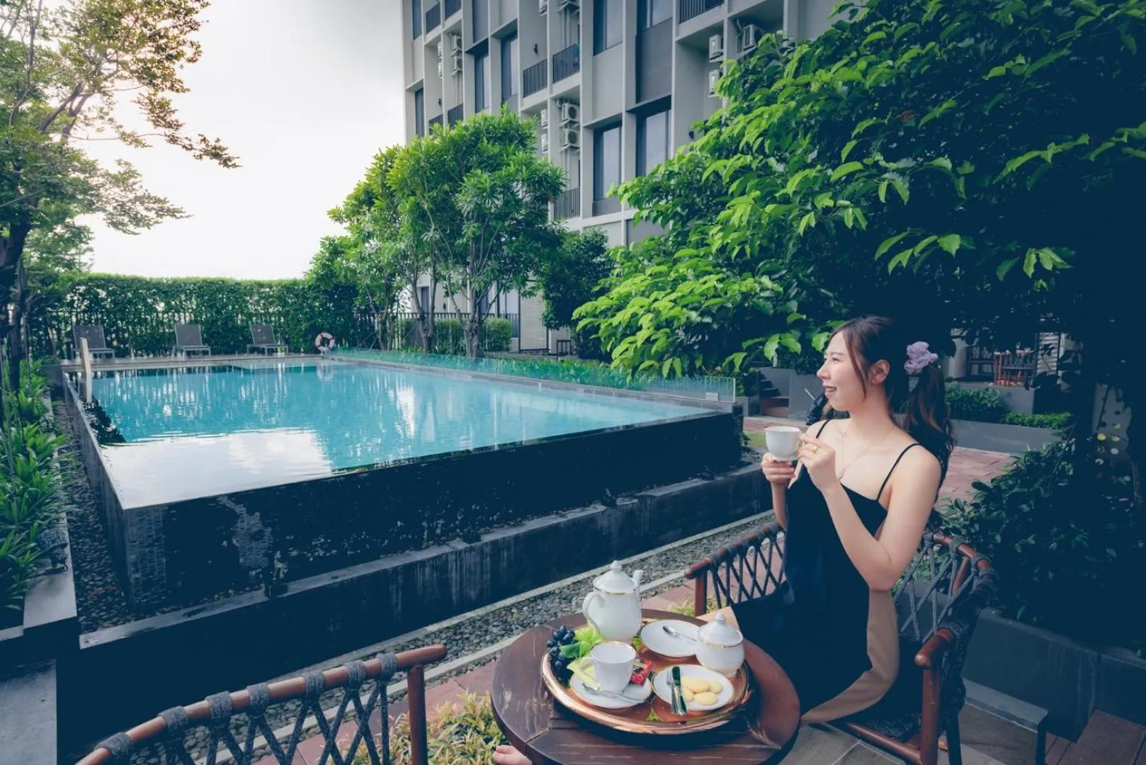 Swimming Pool in Q-Box Hotel Bangkok Blossom (SHA Plus)