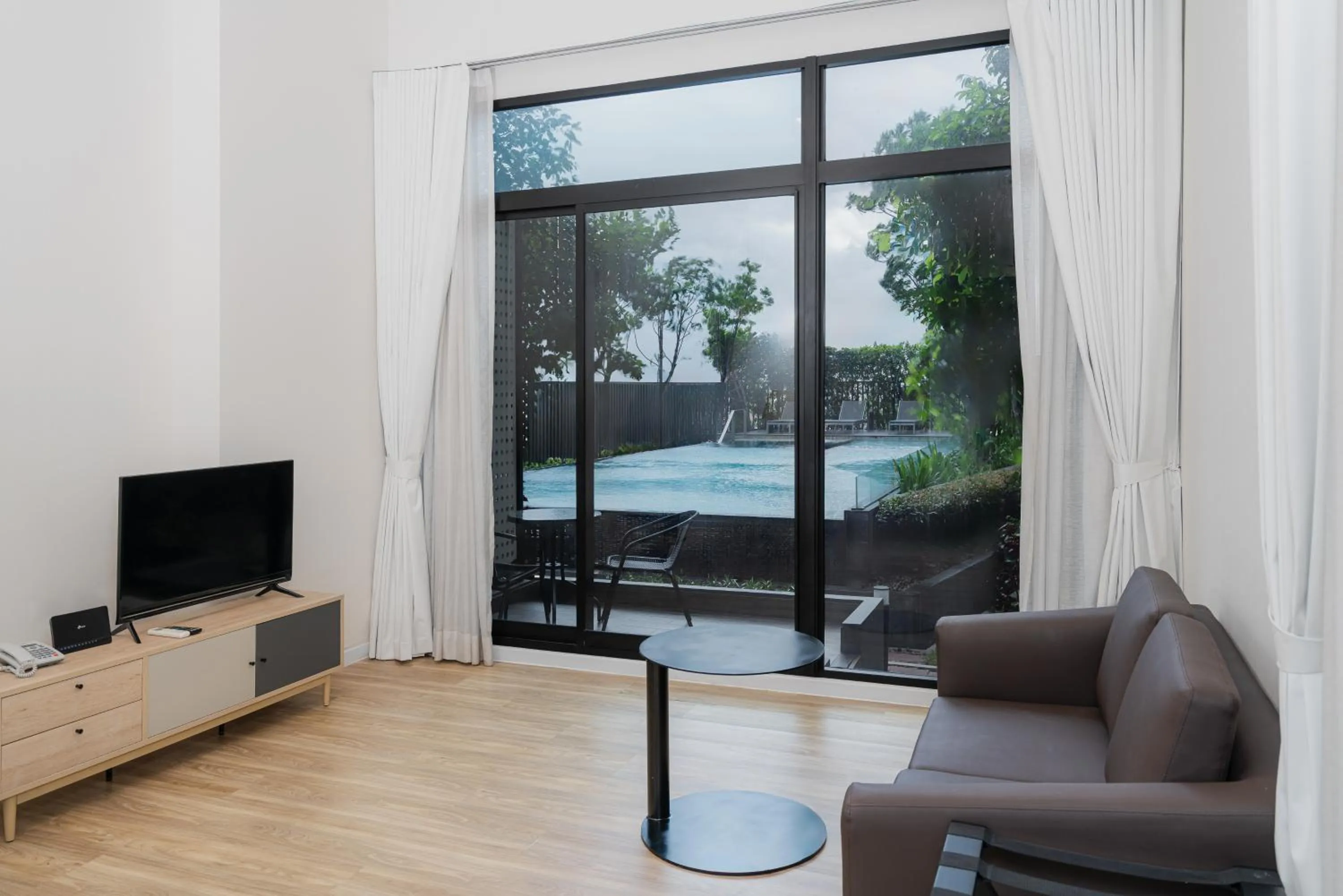 Pool View in Q-Box Hotel Bangkok Blossom (SHA Plus)