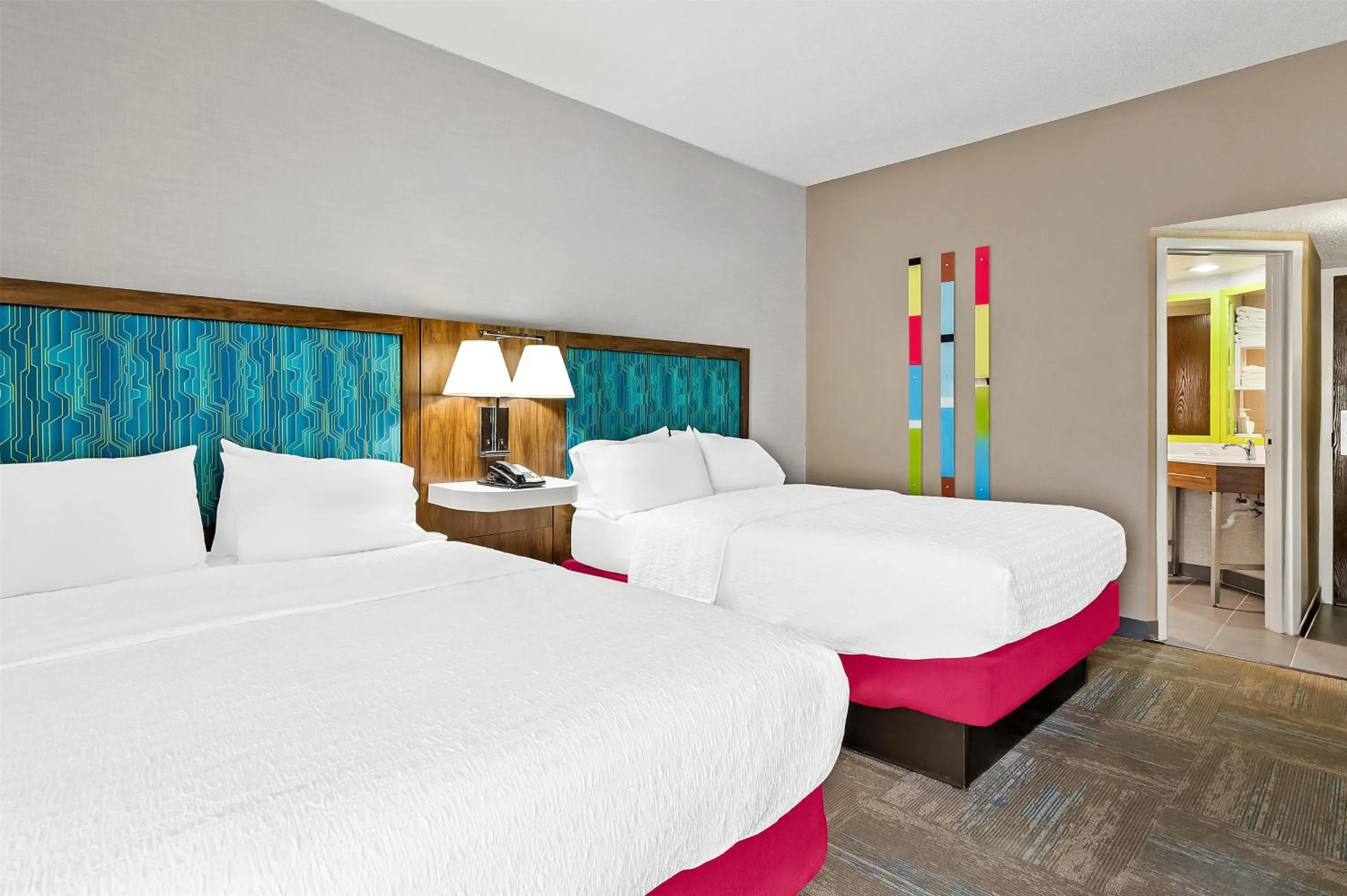 Bed in Hampton Inn Princeton