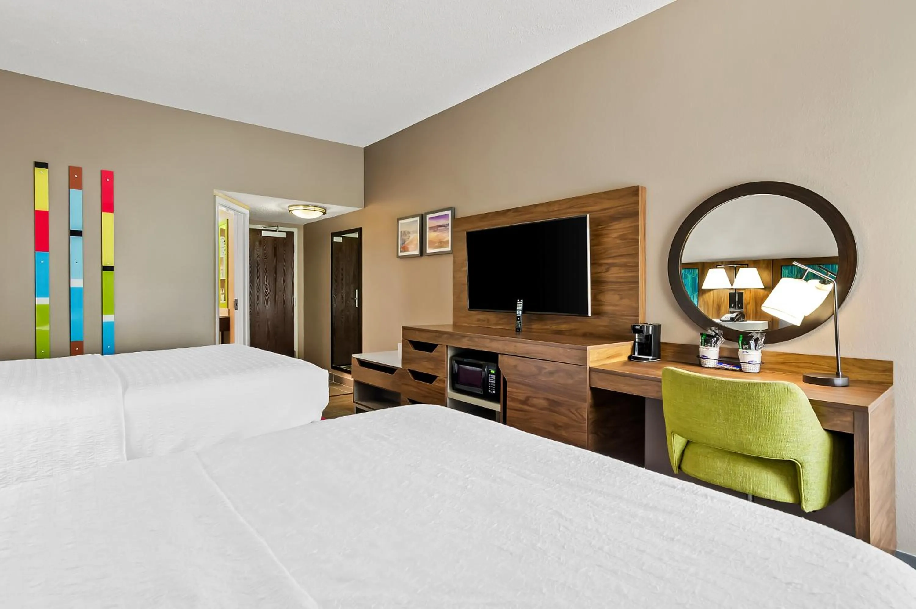 Bedroom, Bed in Hampton Inn Princeton