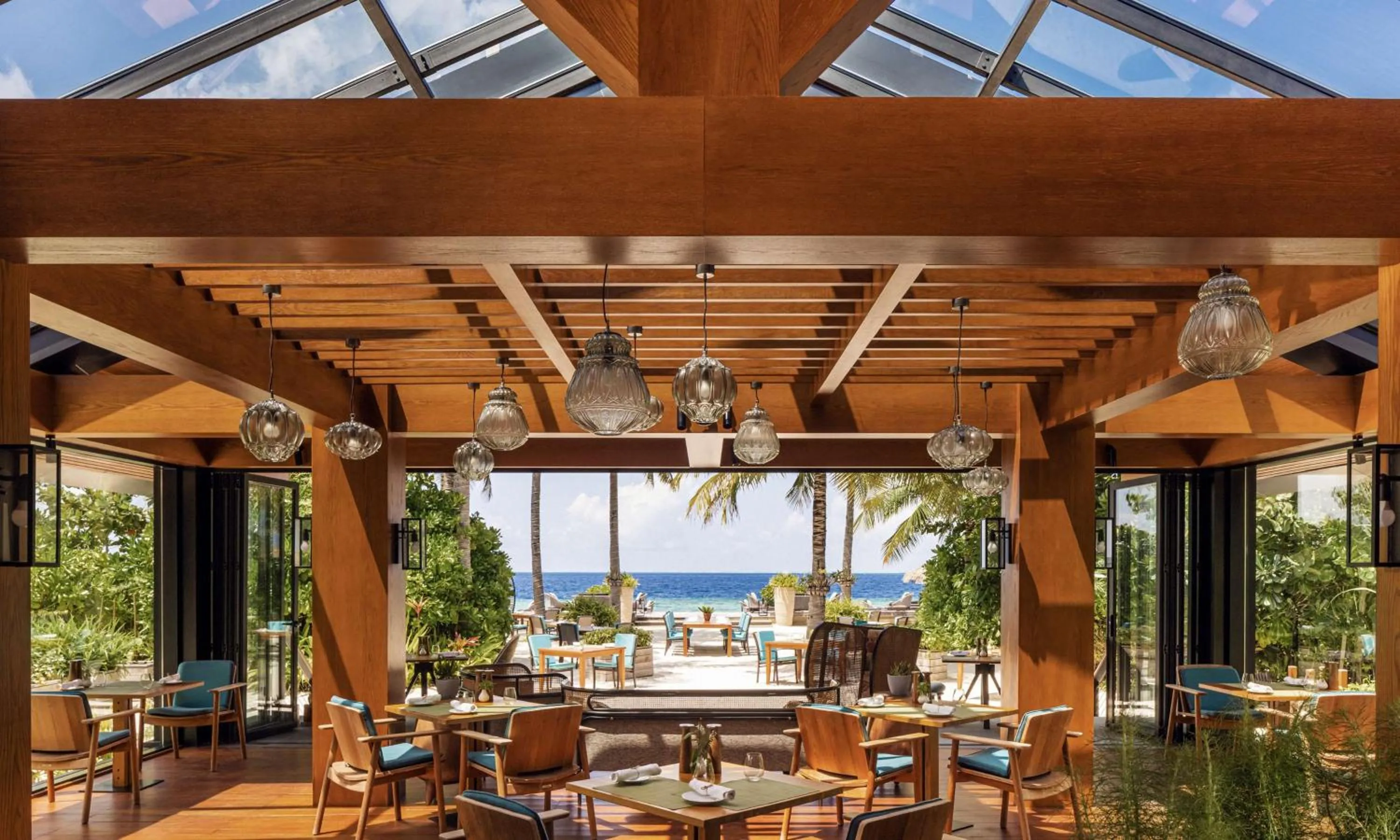 Restaurant/places to eat in Waldorf Astoria Maldives Ithaafushi