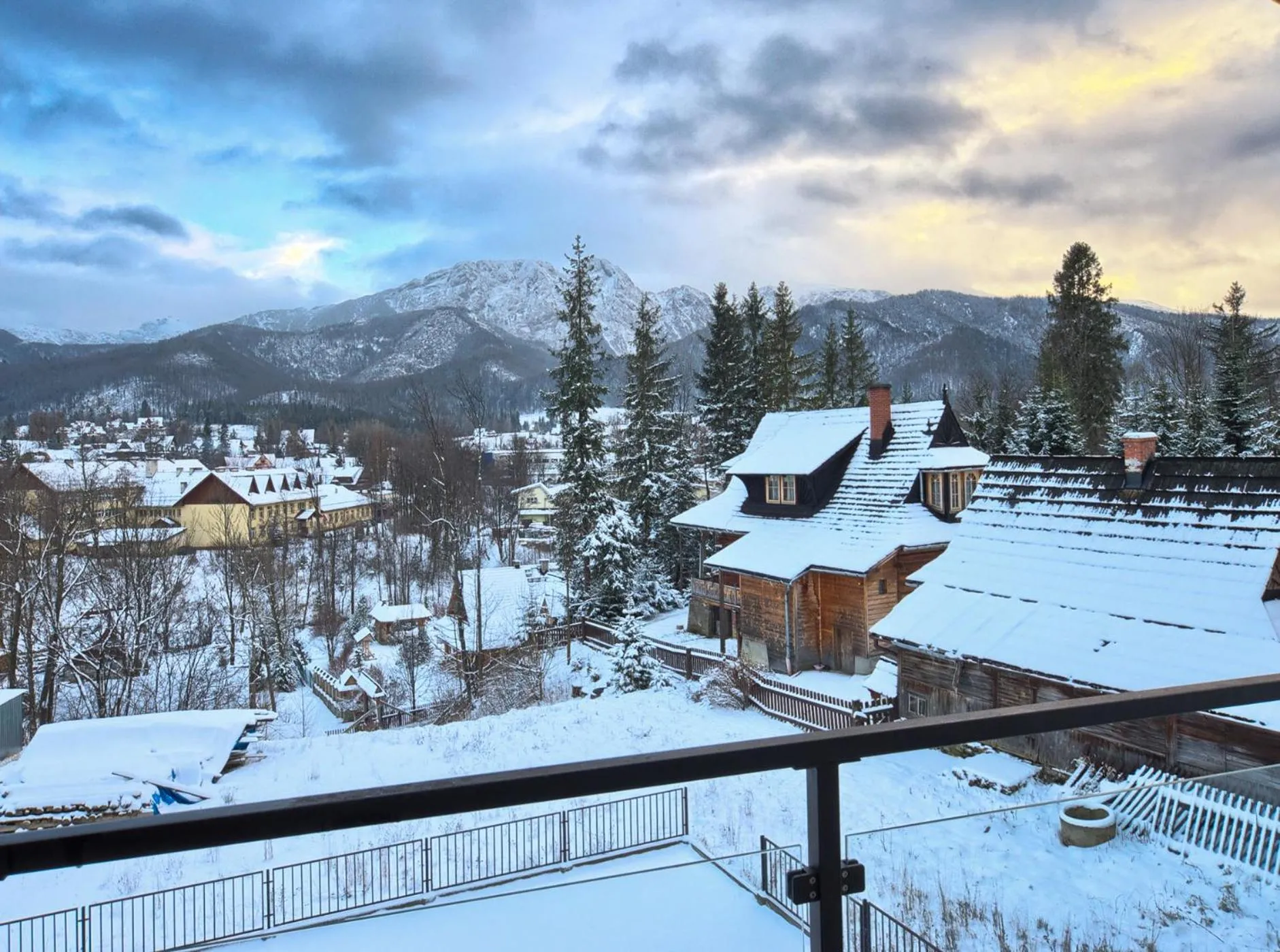 VisitZakopane - Chalet Ski Apartment