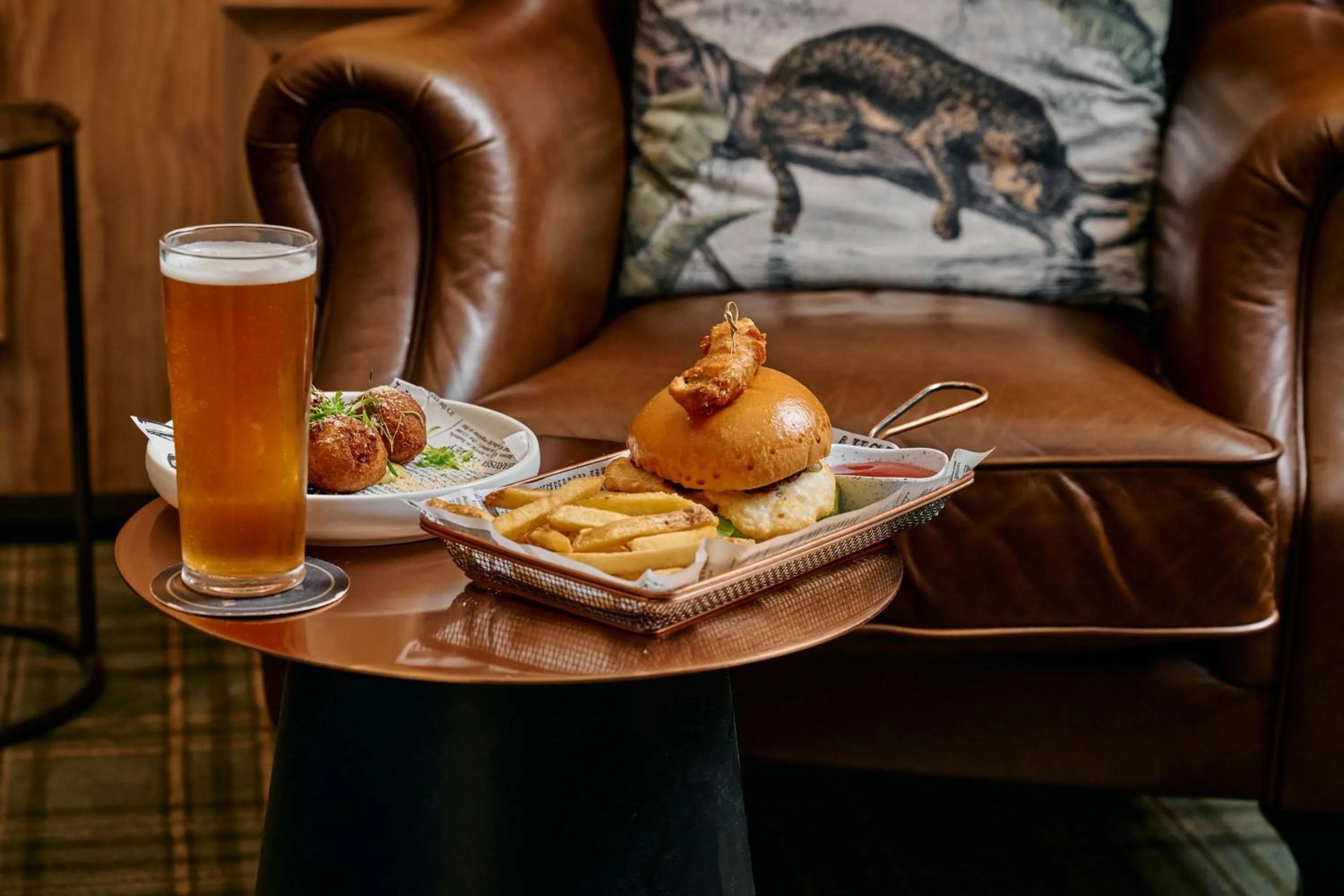 Food and drinks in The Victoria Hotel