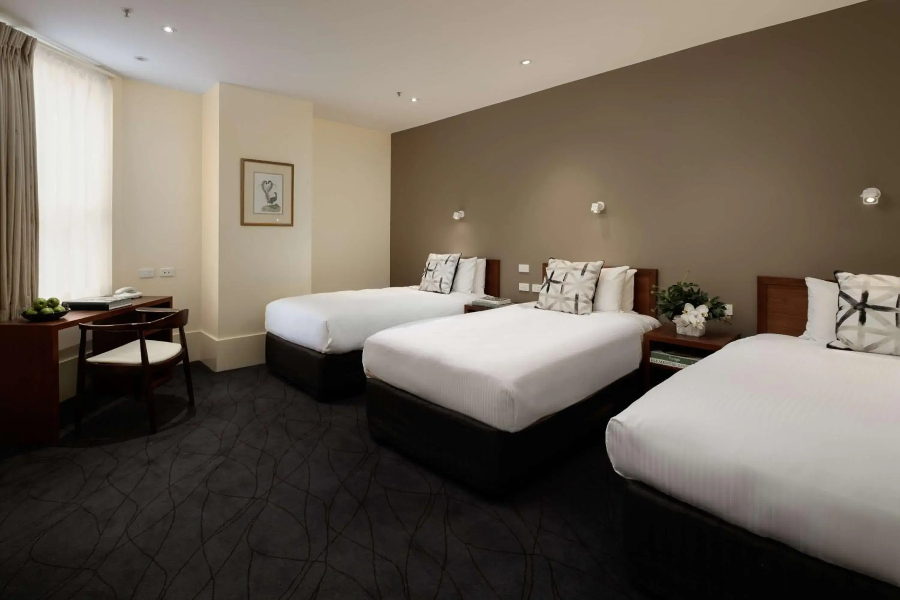 Heritage Triple Room in The Victoria Hotel Heritage Triple Room in The Victoria Hotel