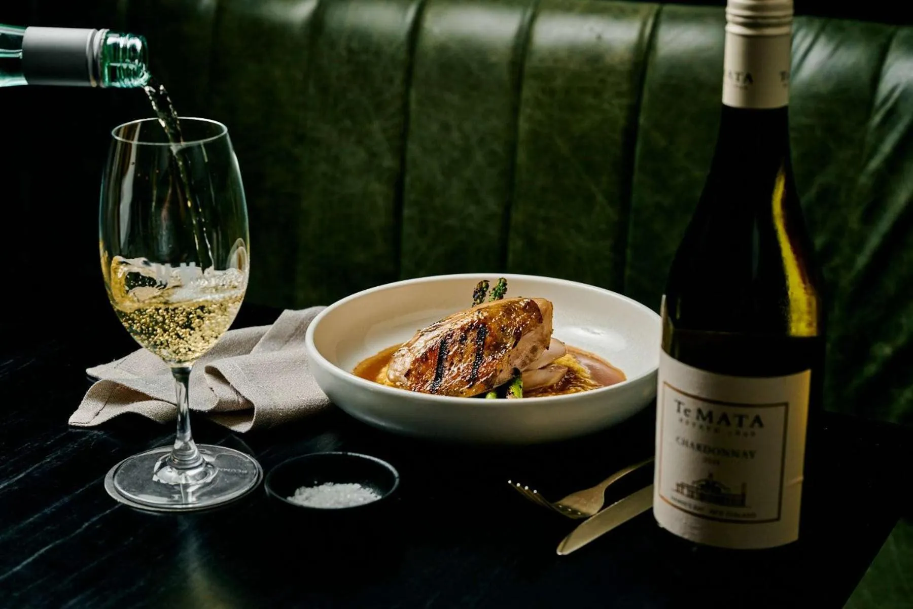 Food and drinks in The Victoria Hotel