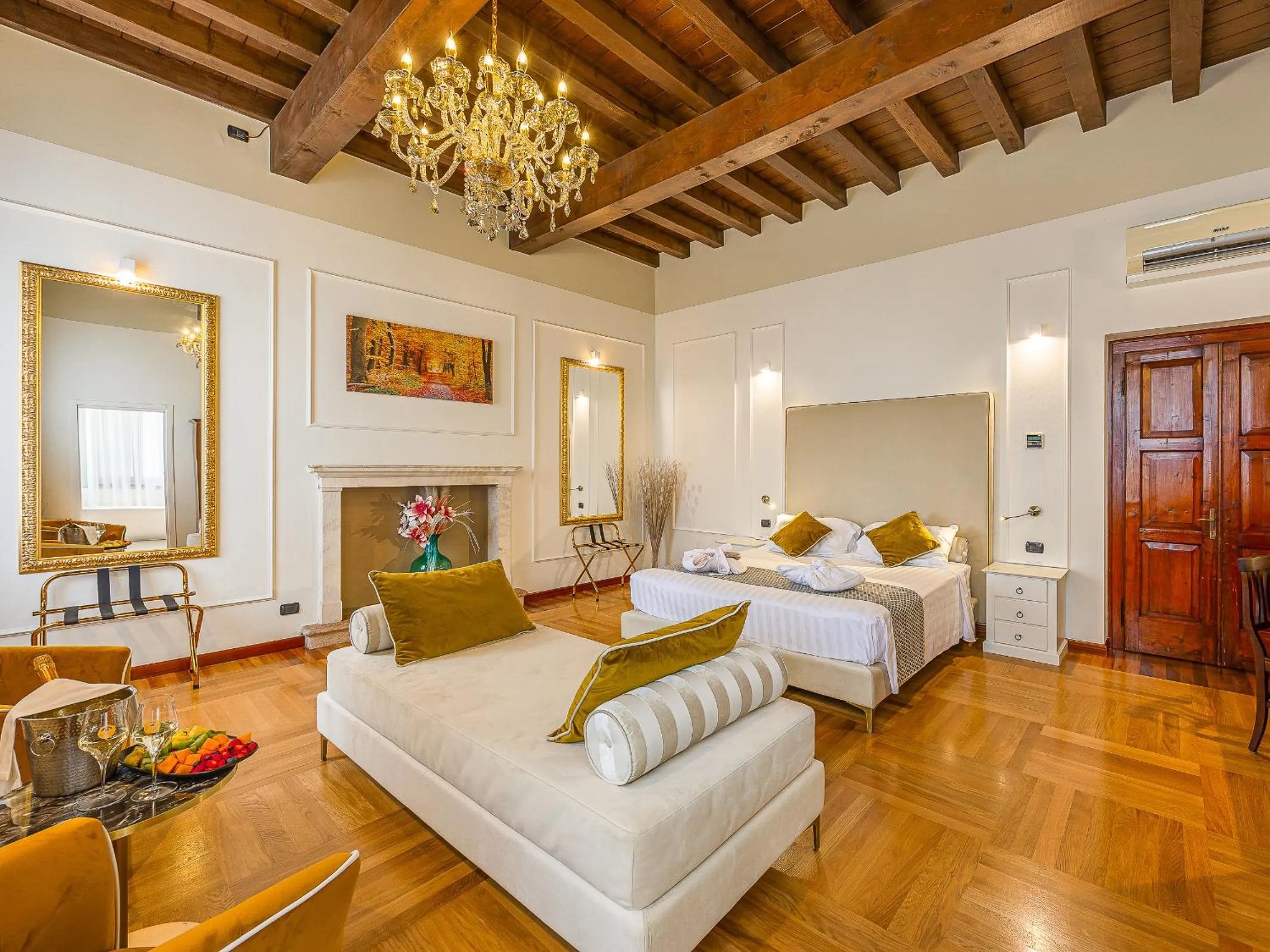 Bed in Hotel Villa Cariola