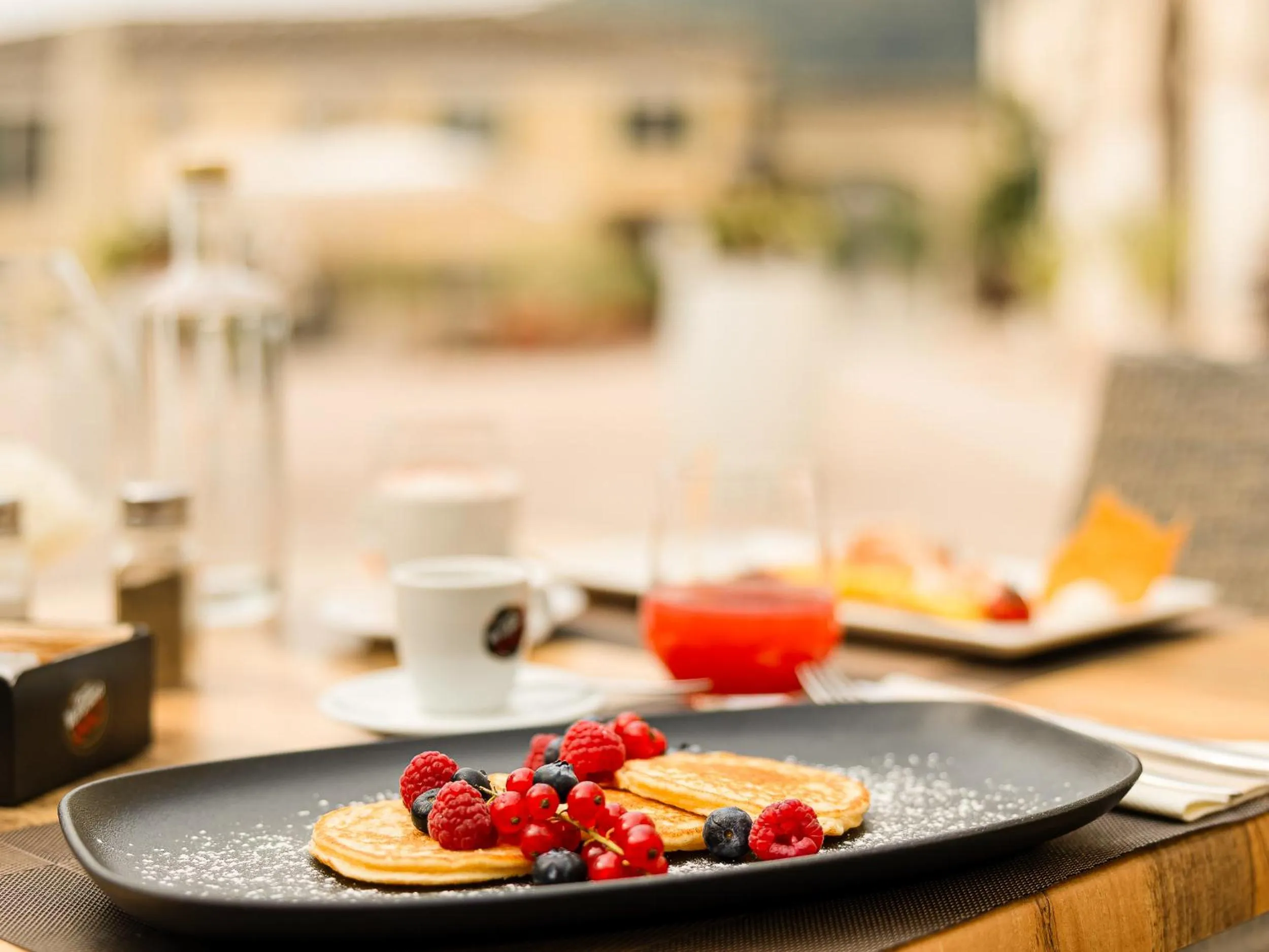 Breakfast in Hotel Villa Cariola