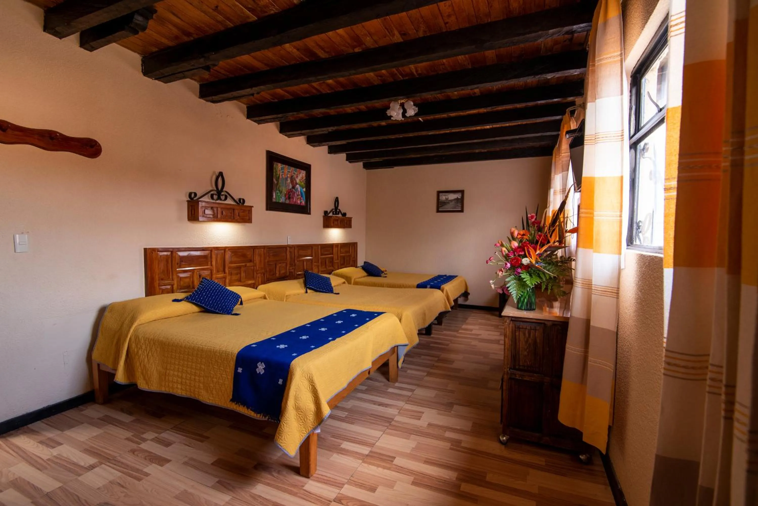 Bed in Hotel Palacio de Moctezuma