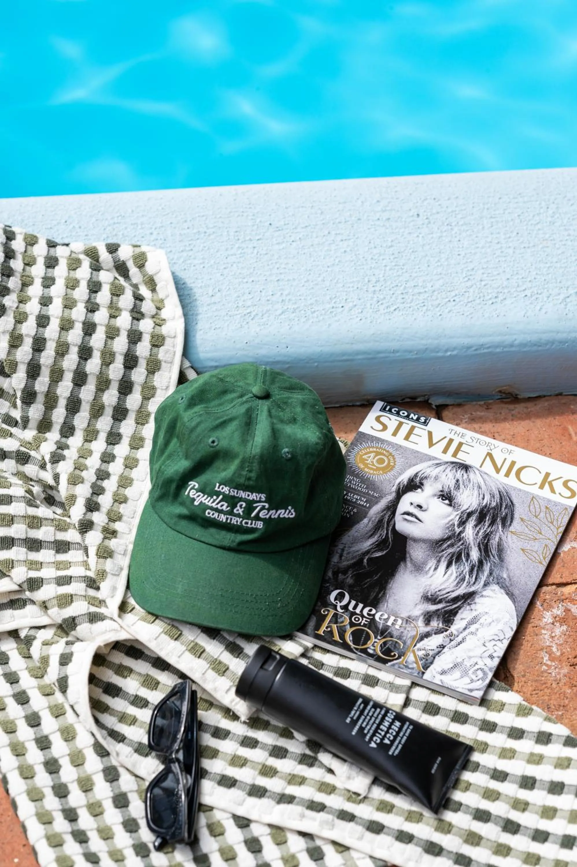 Swimming pool in The Plaza Hotel Kalgoorlie