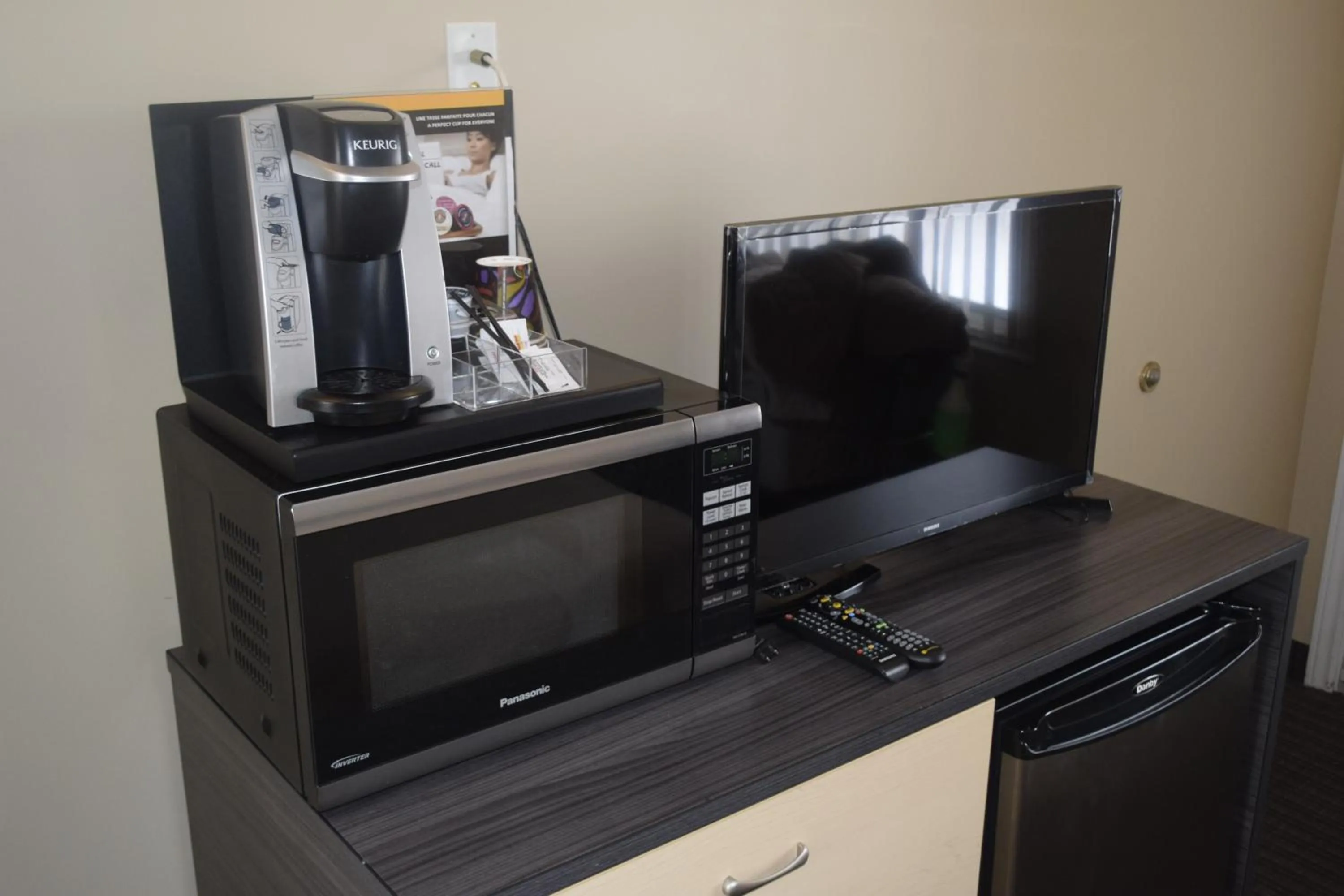 TV and multimedia in Motel Falcon