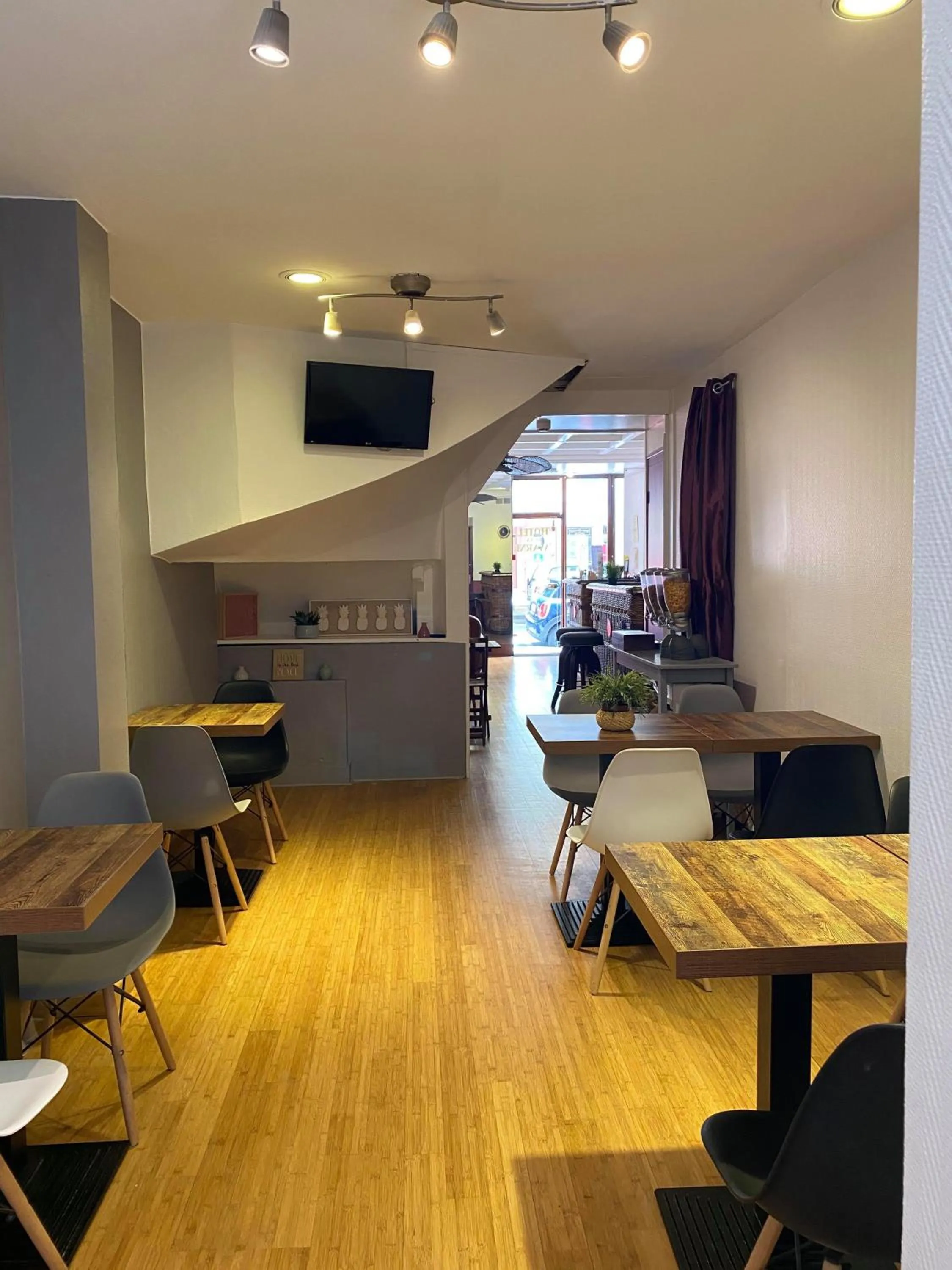 Dining area in Lyo Hôtel - Centre Lyon Perrache