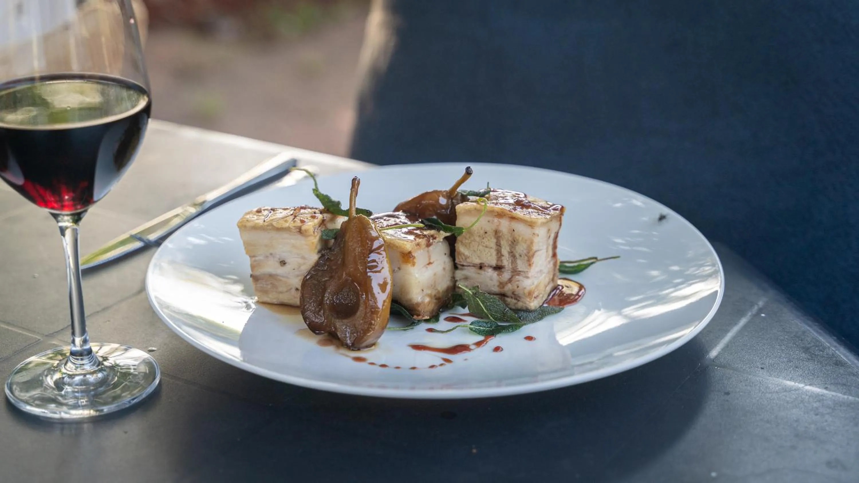 Restaurant/places to eat in Contour Hotel Katherine