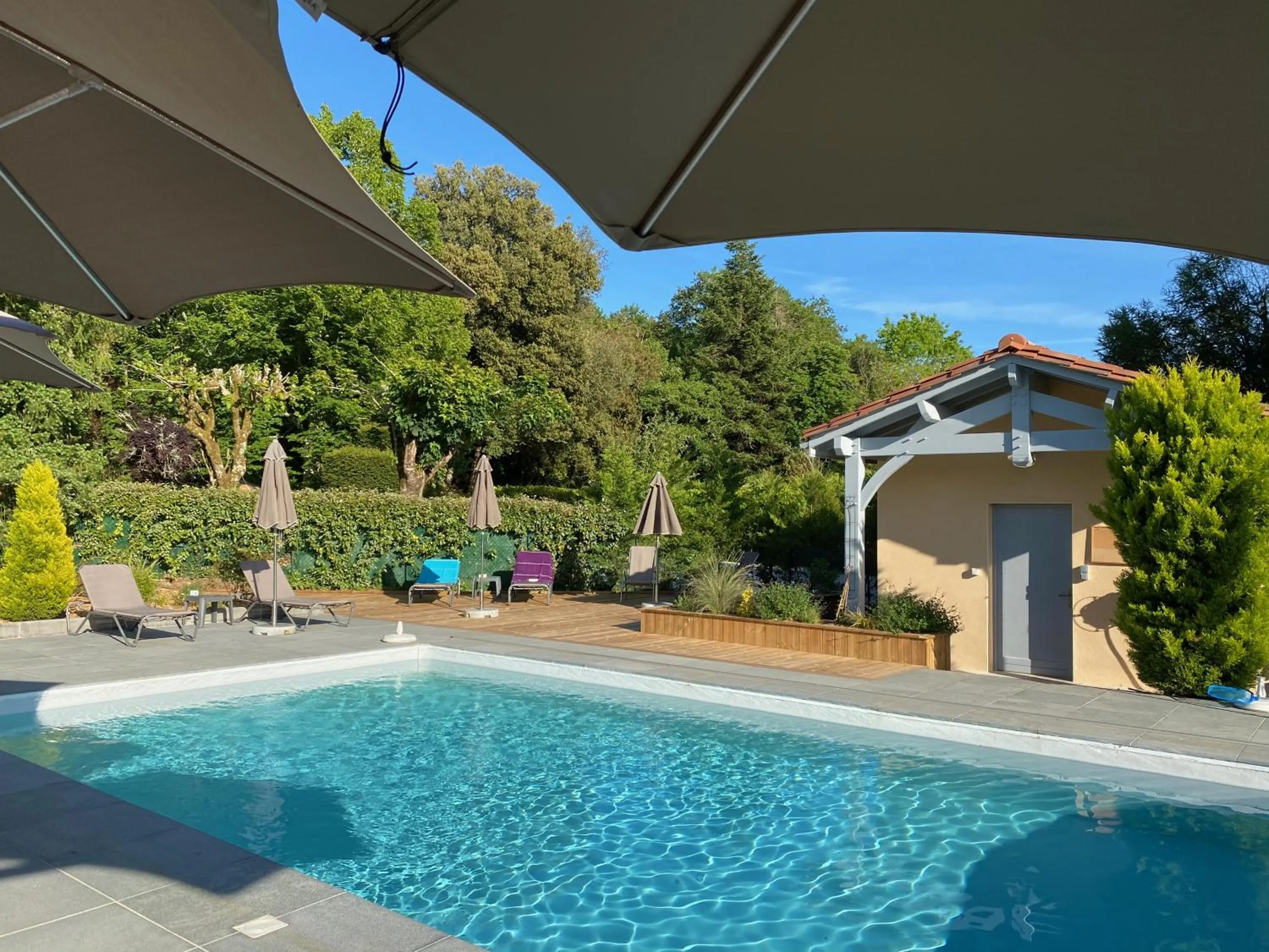 Patio in Le Petit Manoir de Vitrac