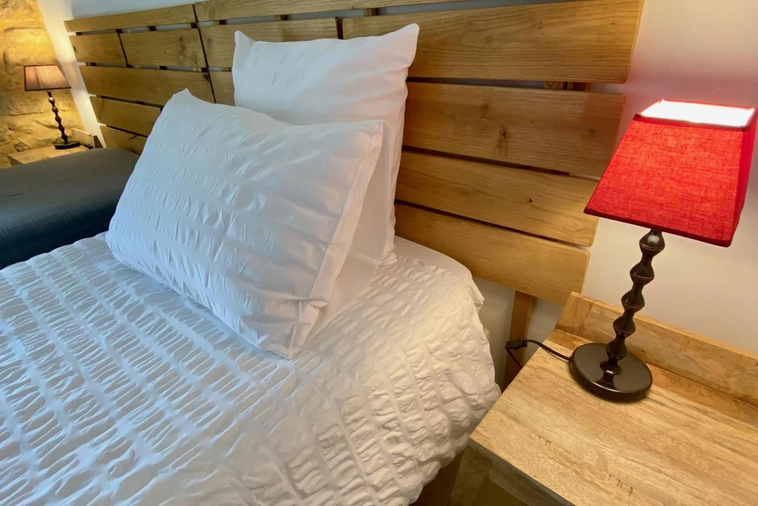 Bedroom, Bed in Le Petit Manoir de Vitrac