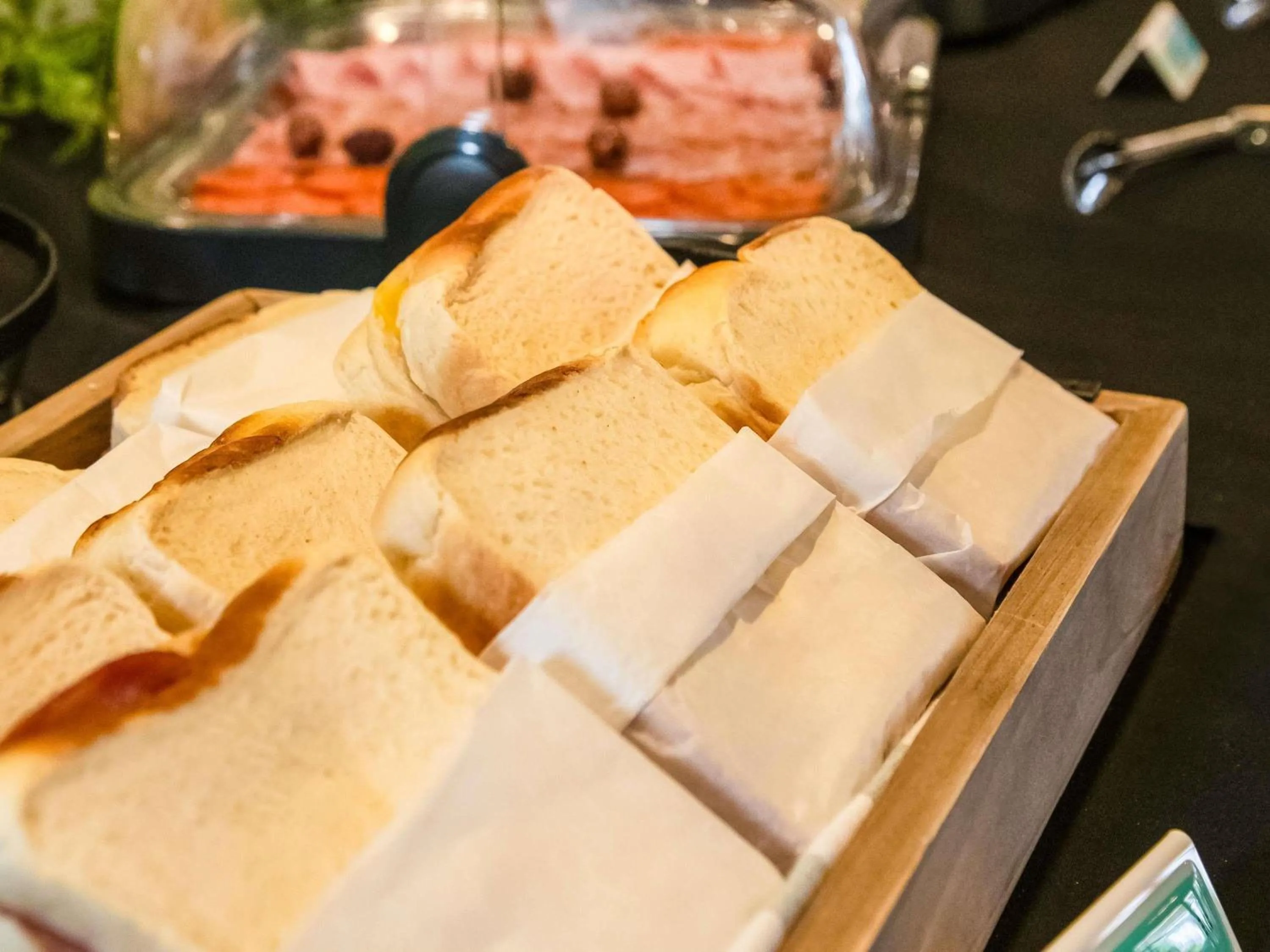 Restaurant/places to eat in Ibis Styles Karratha