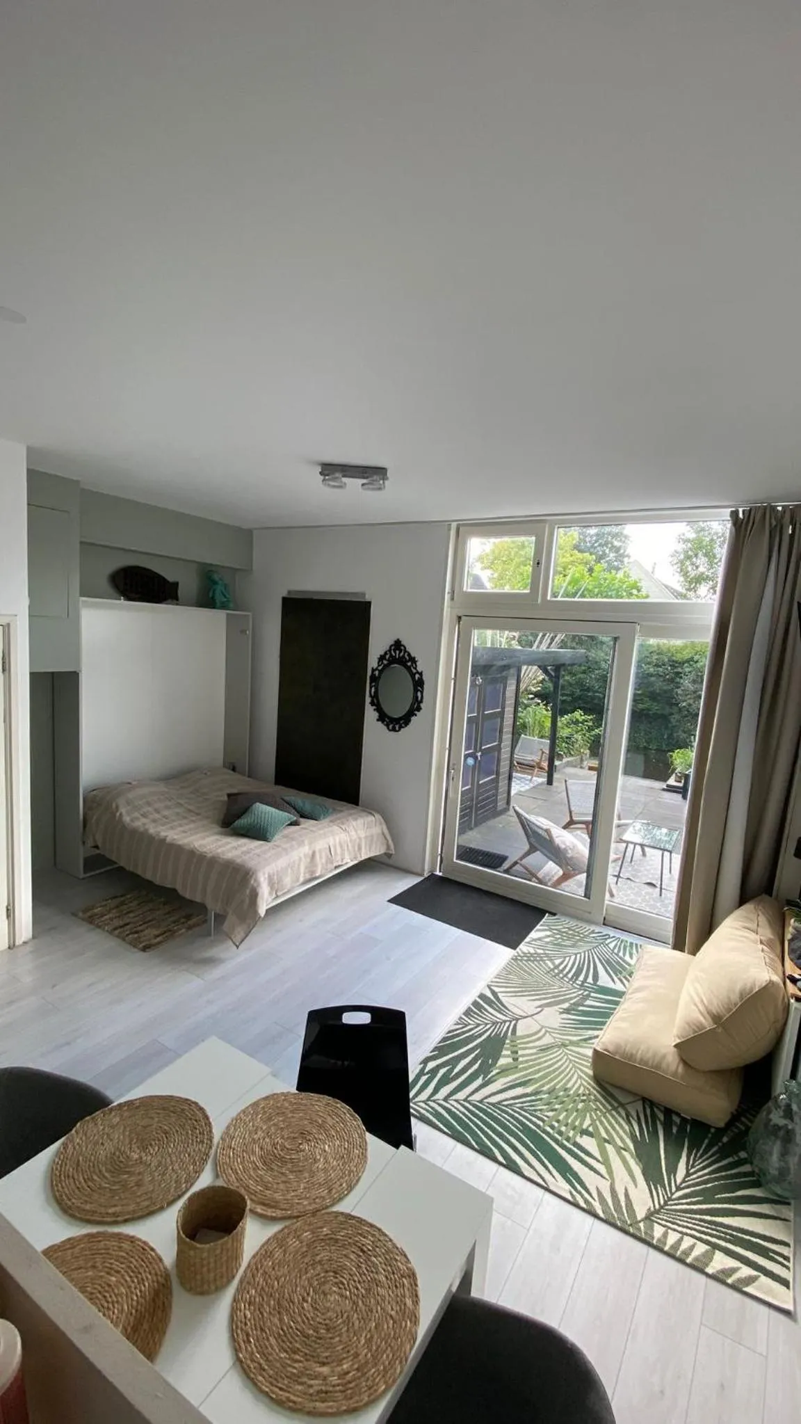 Bed in Canal Garden Apartment StayWell Amsterdam