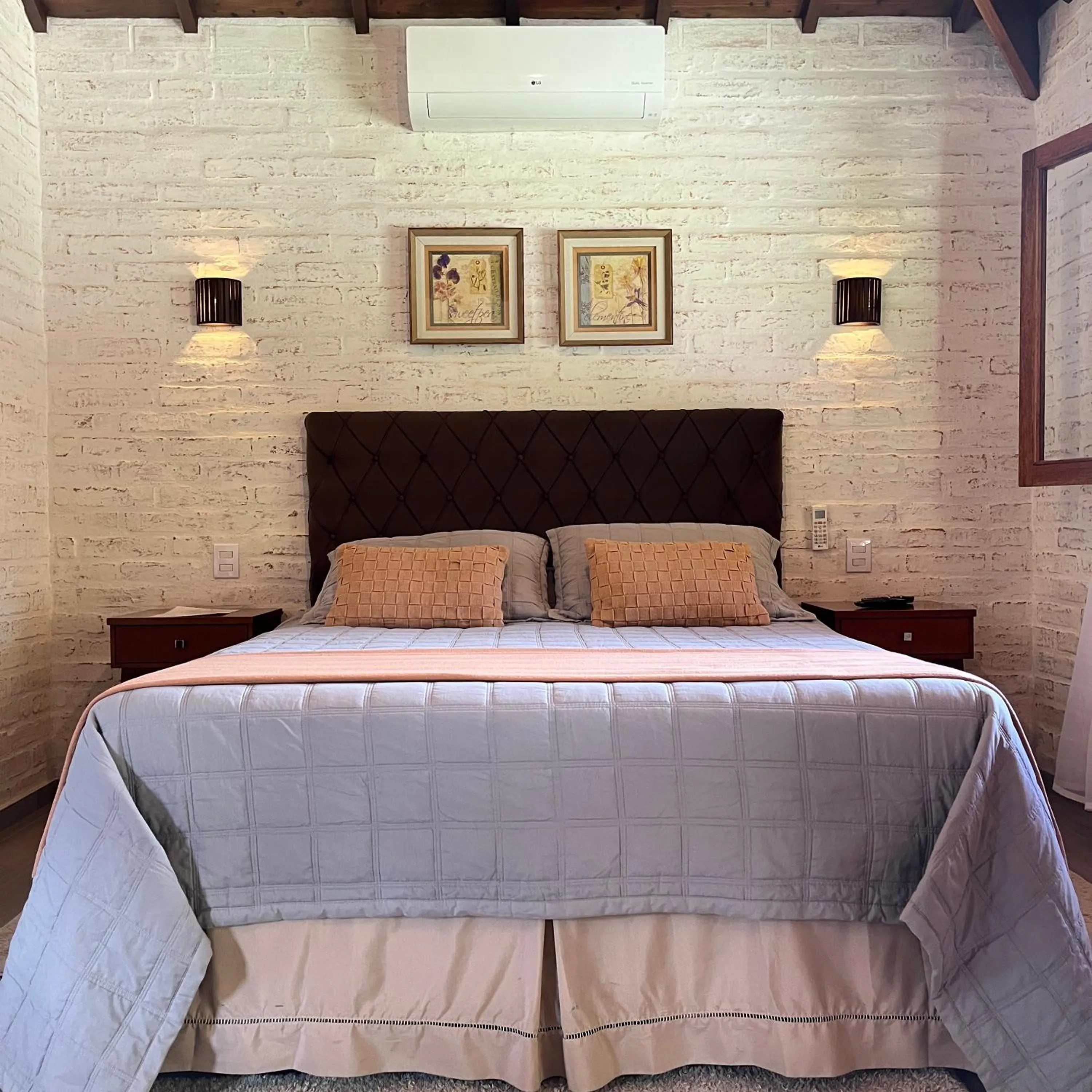Bed in Chale Villa do Valle